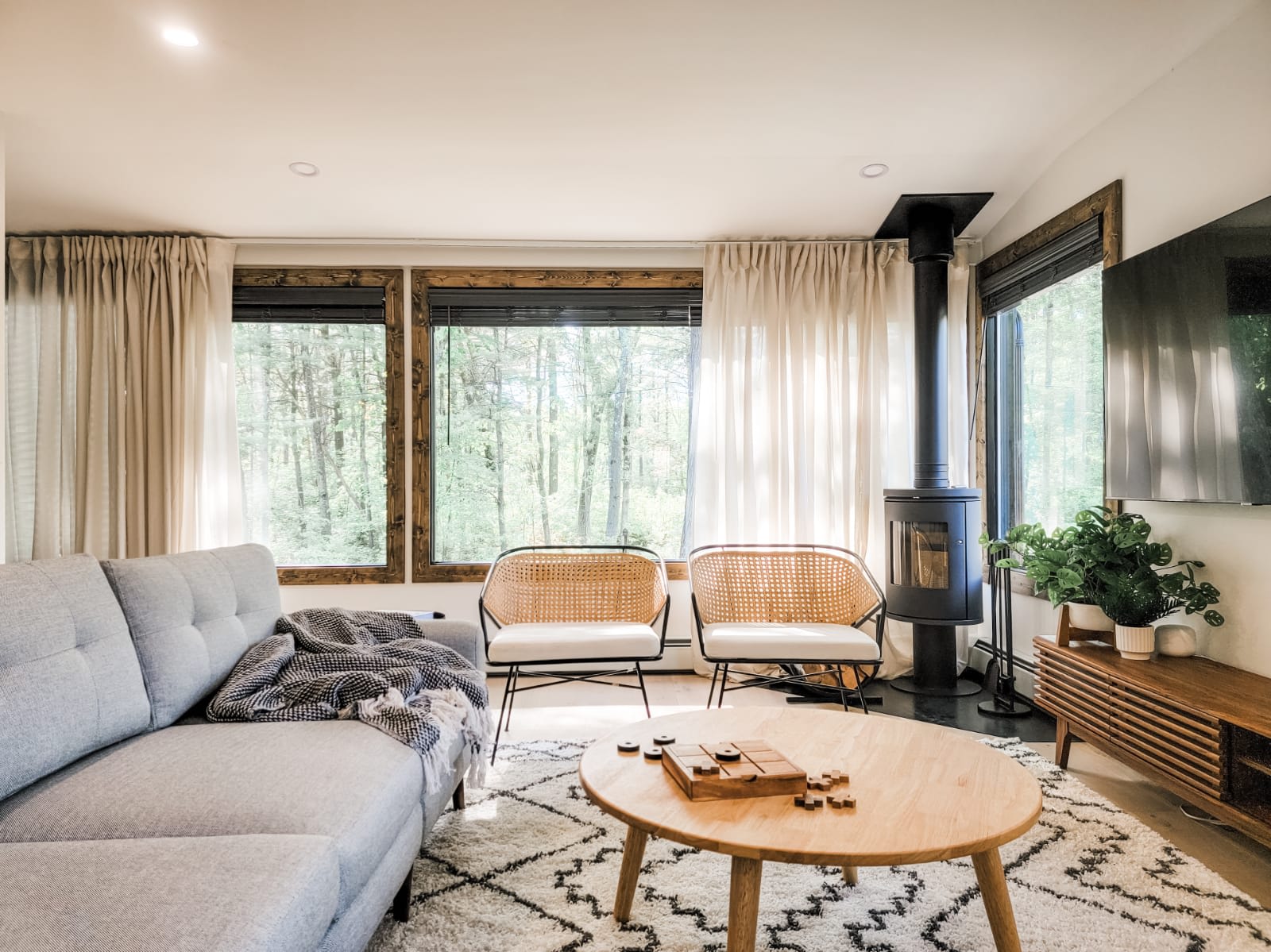 Pinewood Lodge - Luxury Cabin, Kid-Friendly — Catskill, NY — vacation rental