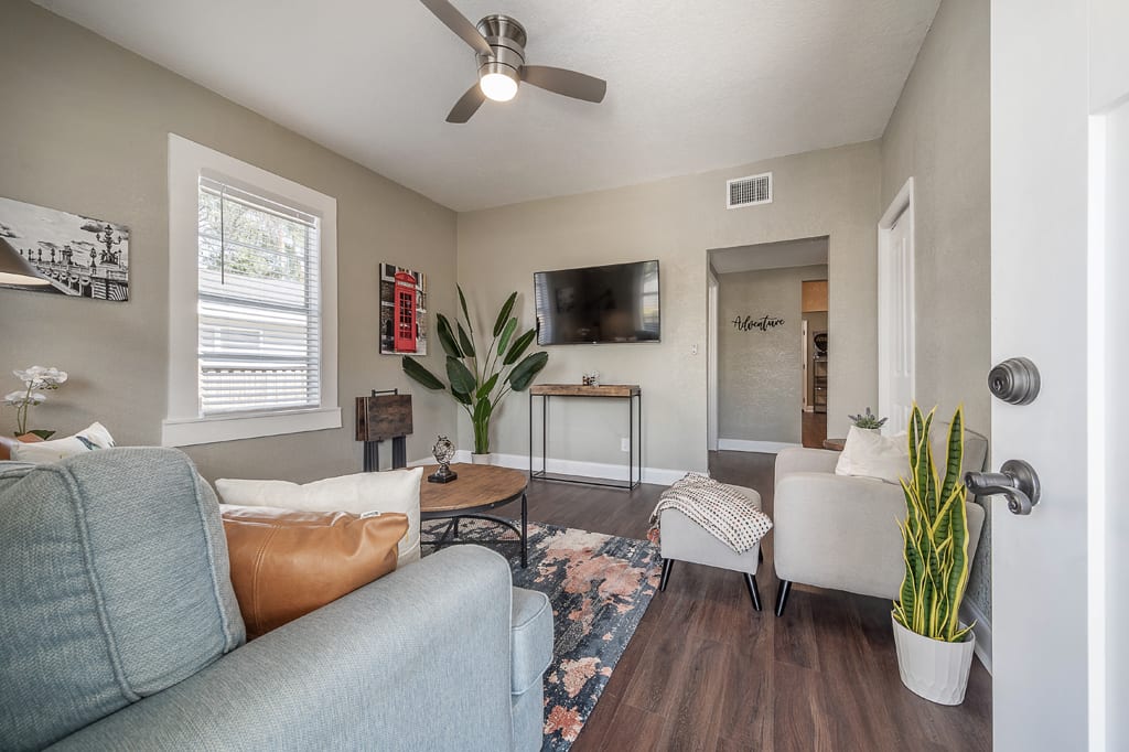 "The Typesetter Flat" - 1BR Apt|Fire pit|Grill — Tampa, FL — vacation rental