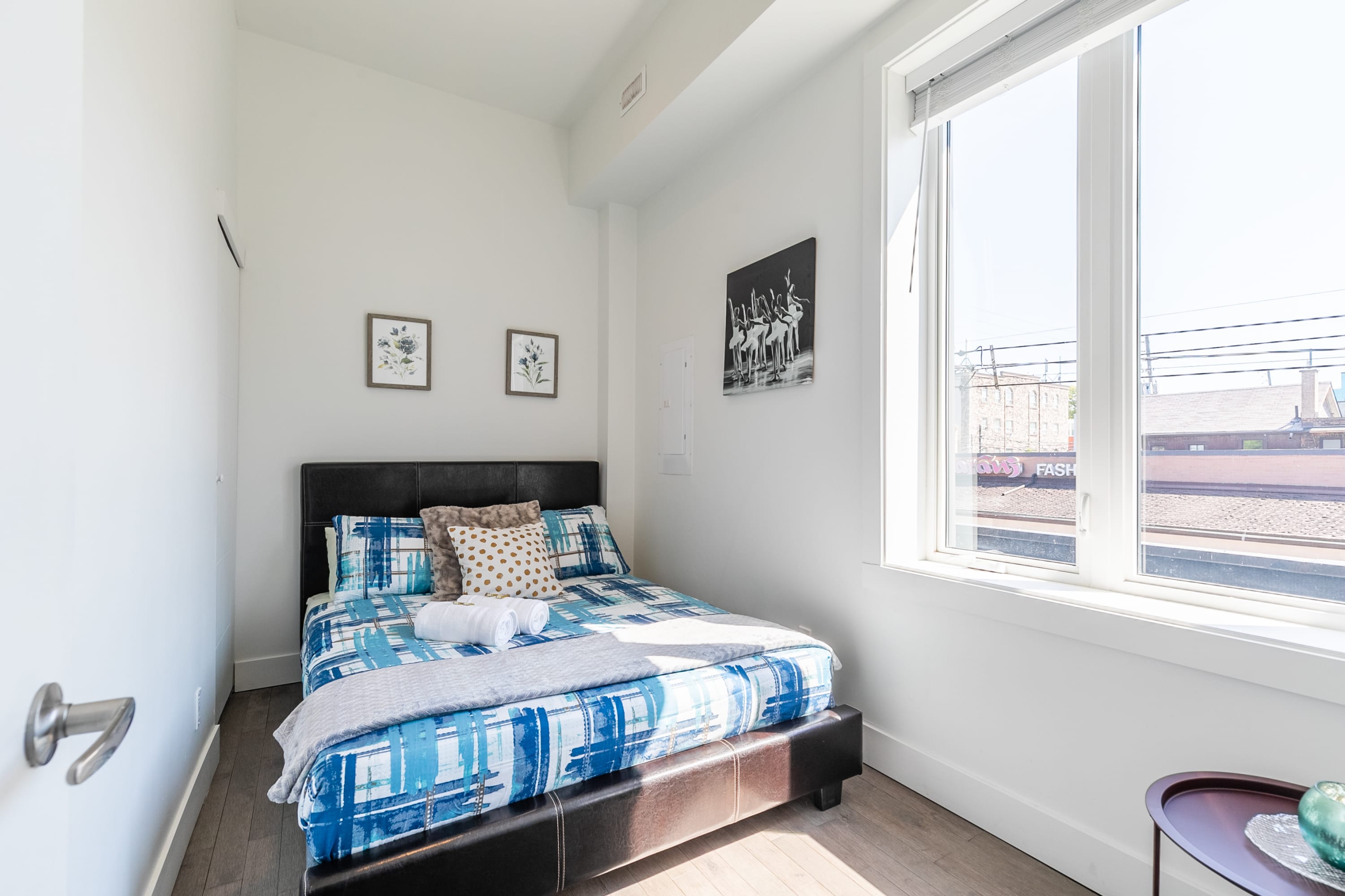 Queen Bedroom with Lots of Natural Light