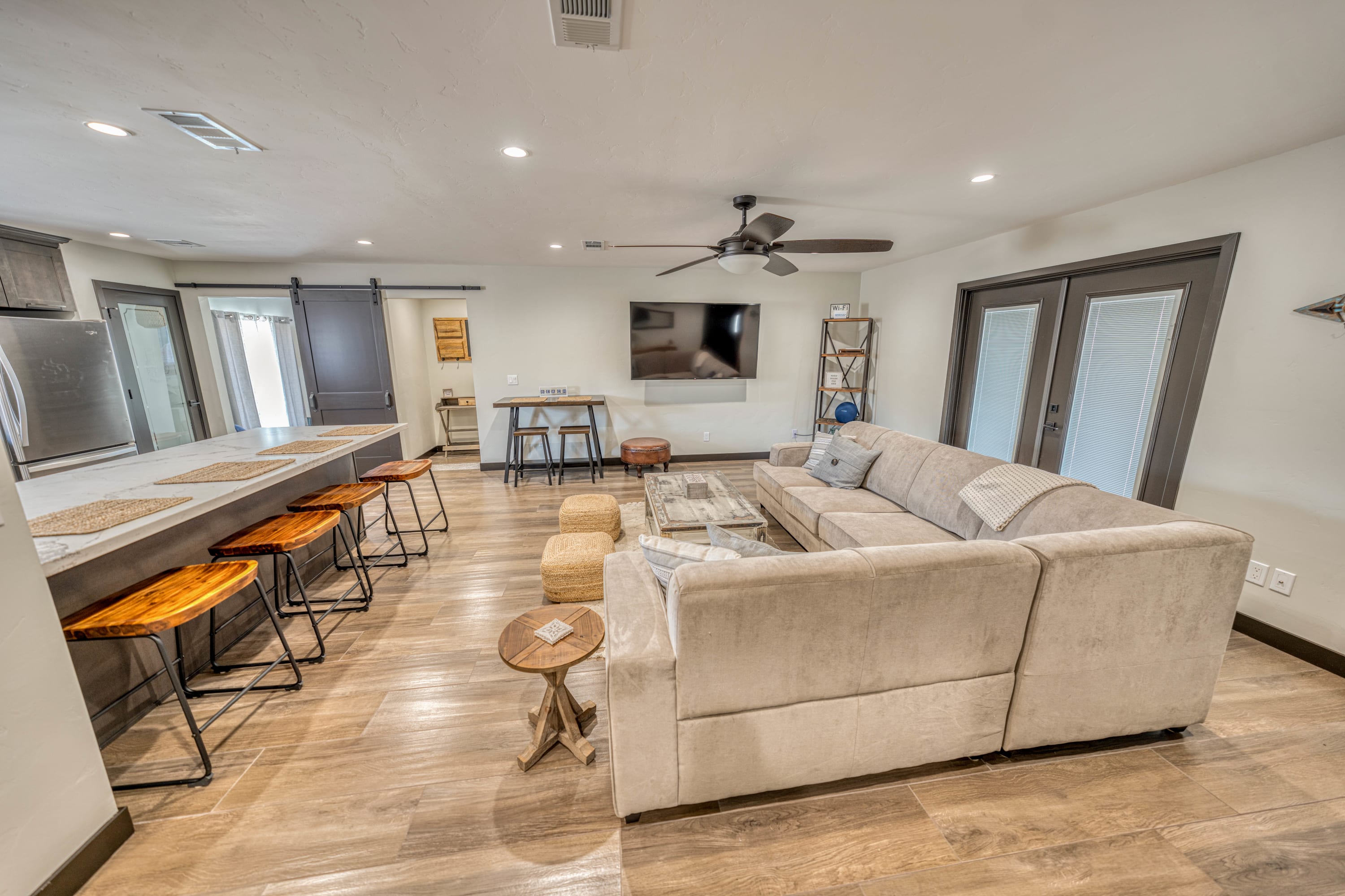 Luxurious Lake Havasu House w/ Hot Tub & Views - Foto 7