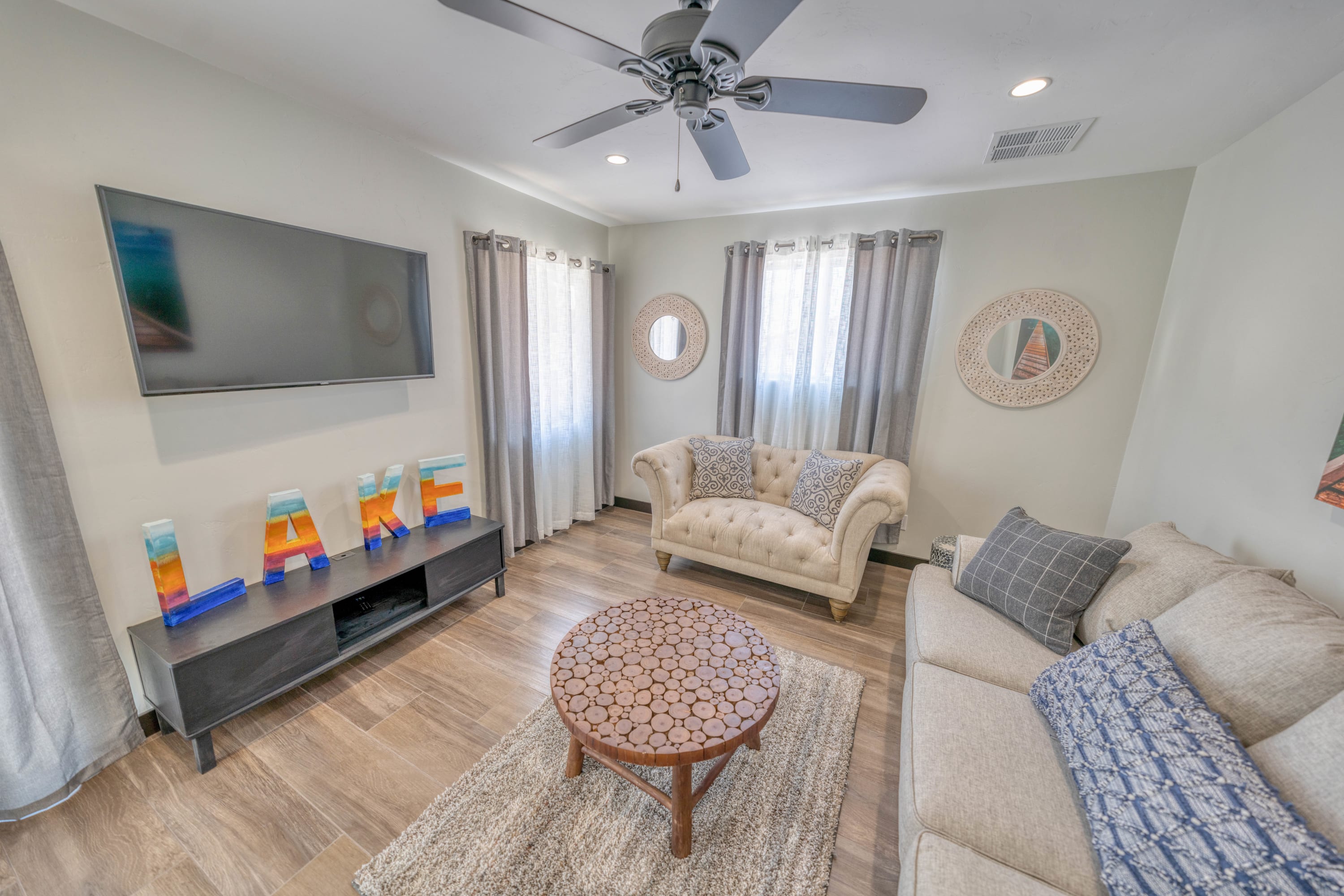 Luxurious Lake Havasu House w/ Hot Tub & Views - Foto 15