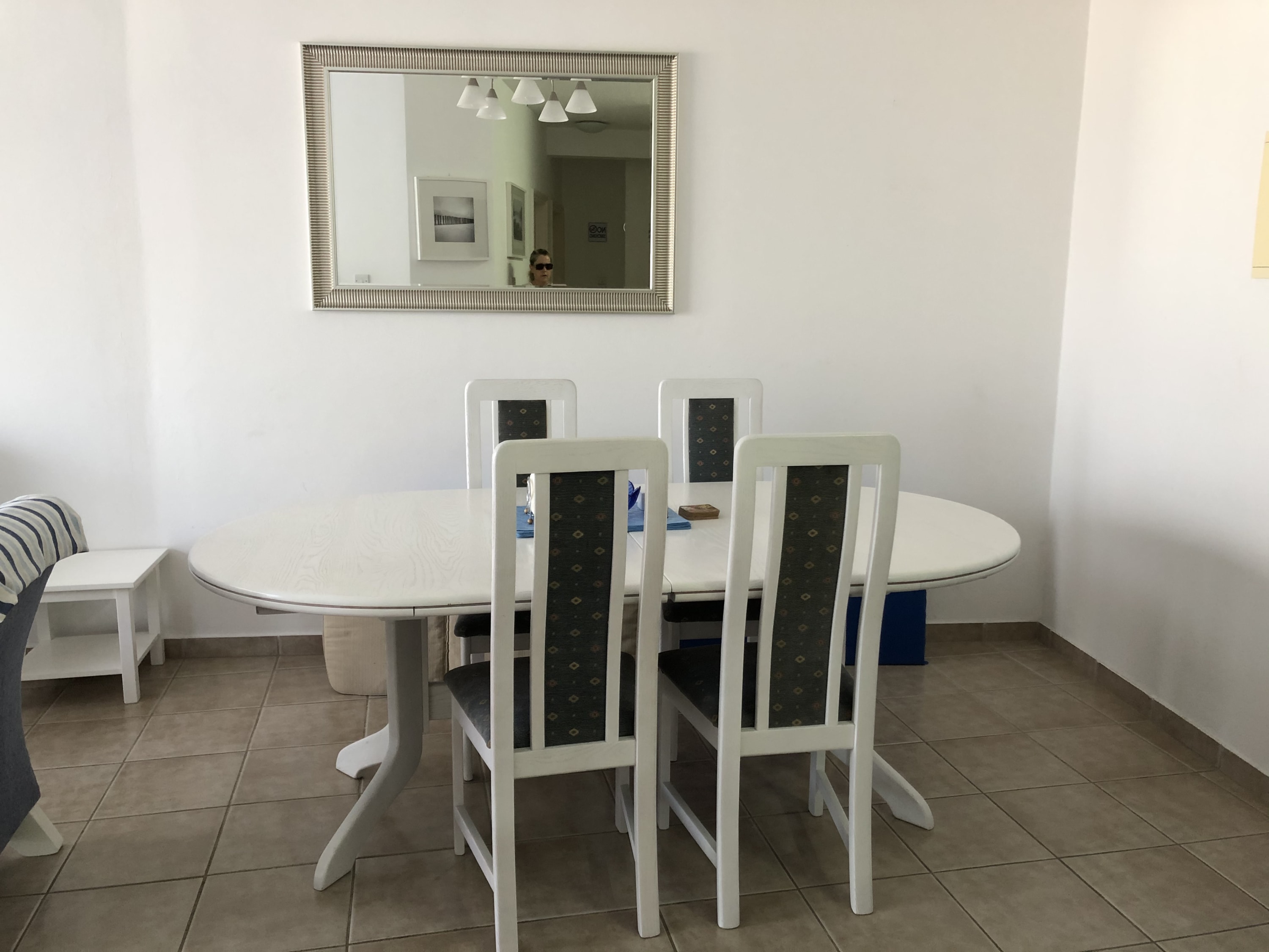 Kings Palace - Fabulous Pool-Side 2BR Apart. Private Patio