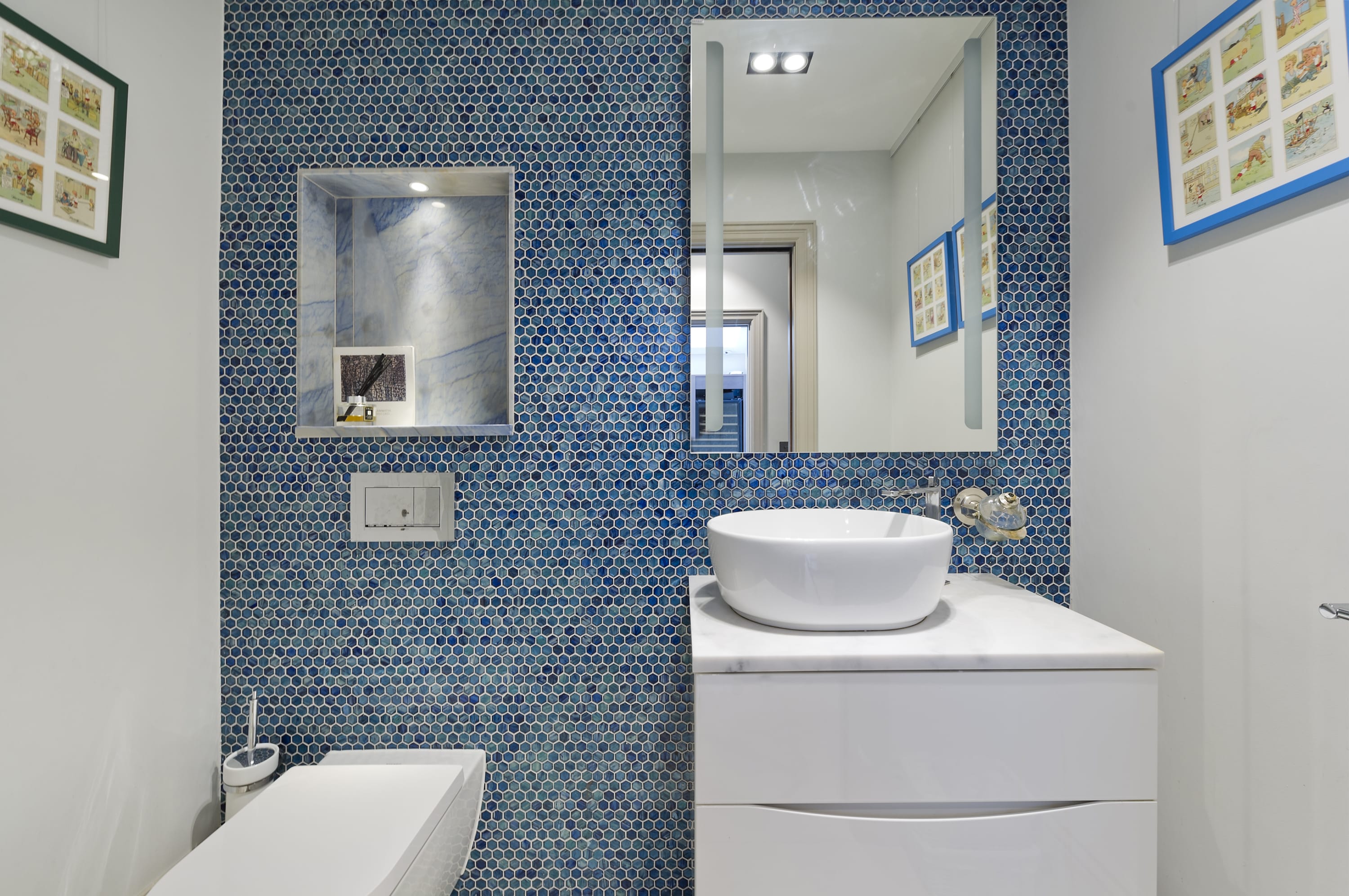 7bed Notting Hill with garden, games room & parking in Westbourne Park Road 60 W2 5PJ - Property image 16 - VivreStays