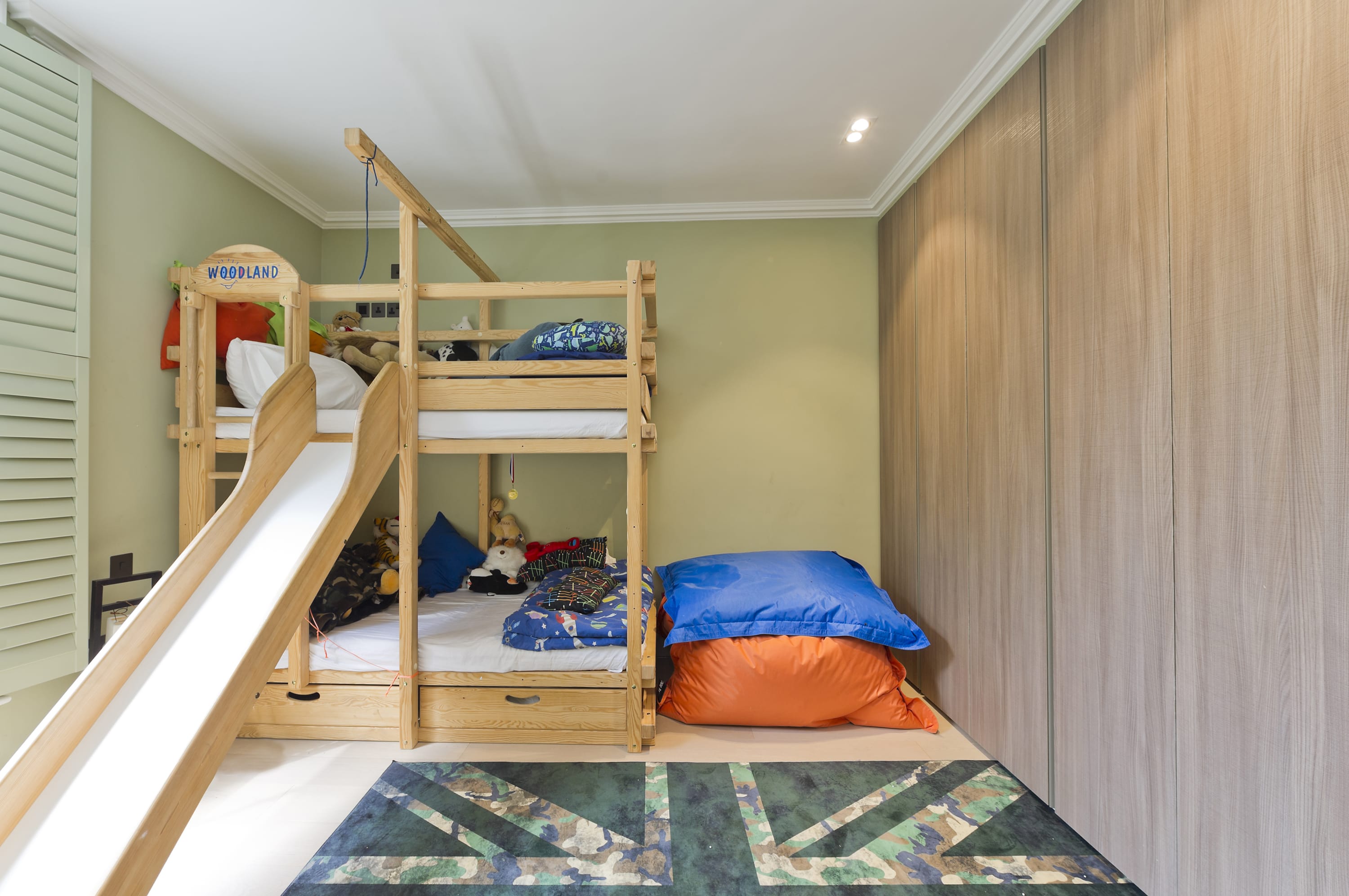 7bed Notting Hill with garden, games room & parking in Westbourne Park Road 60 W2 5PJ - Property image 26 - VivreStays