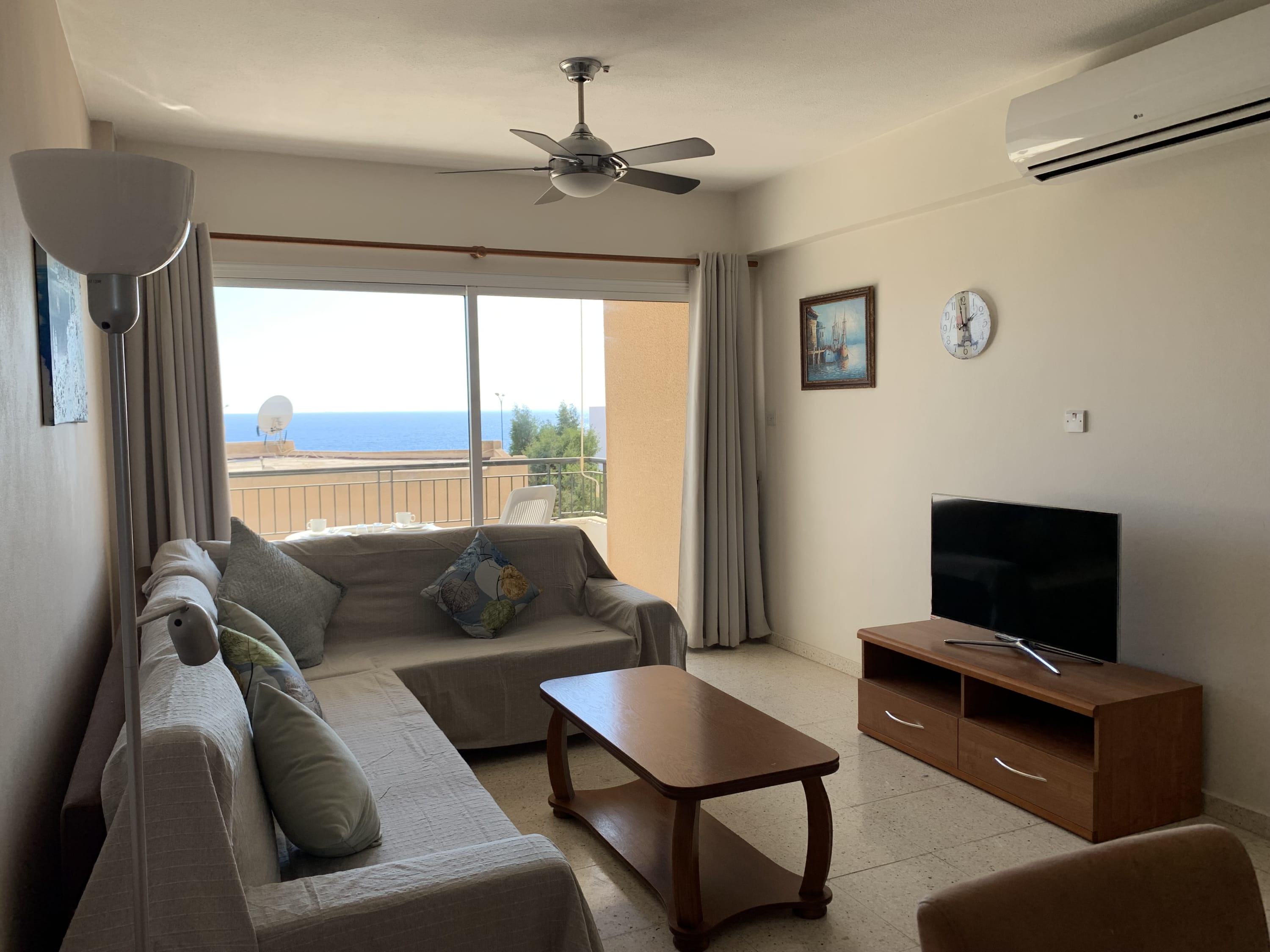 Kings Palace - Spacious 1BR apt. | 1 min to Beach | Sea Views - Foto 3