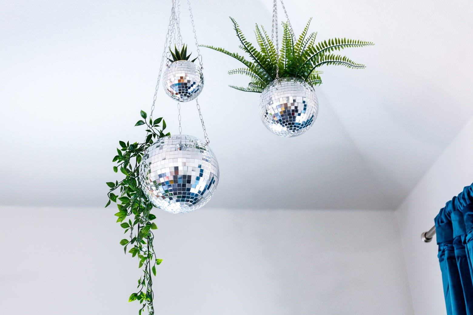 Bright, Retro Charm | South Congress Studio