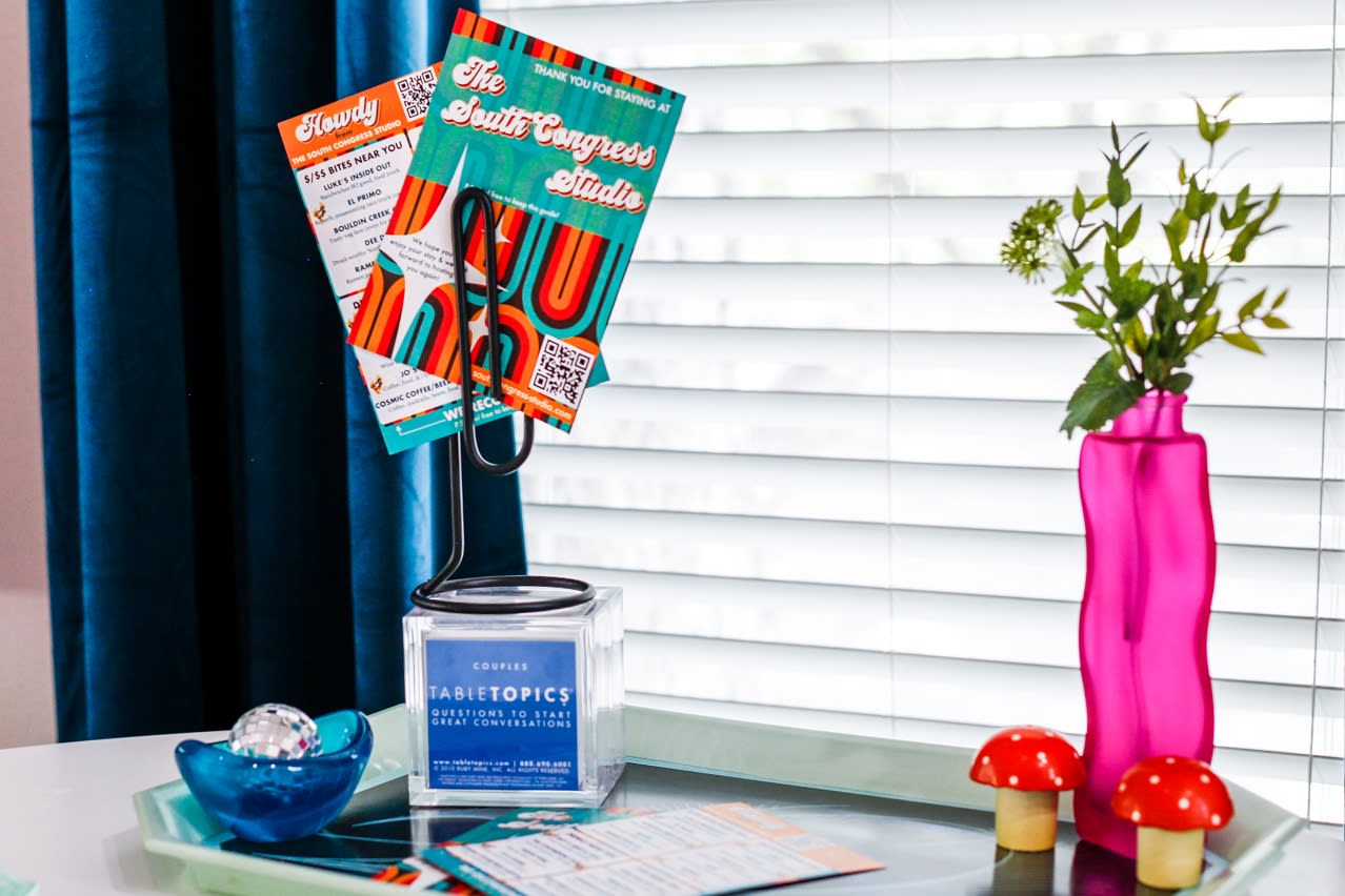Bright, Retro Charm | South Congress Studio