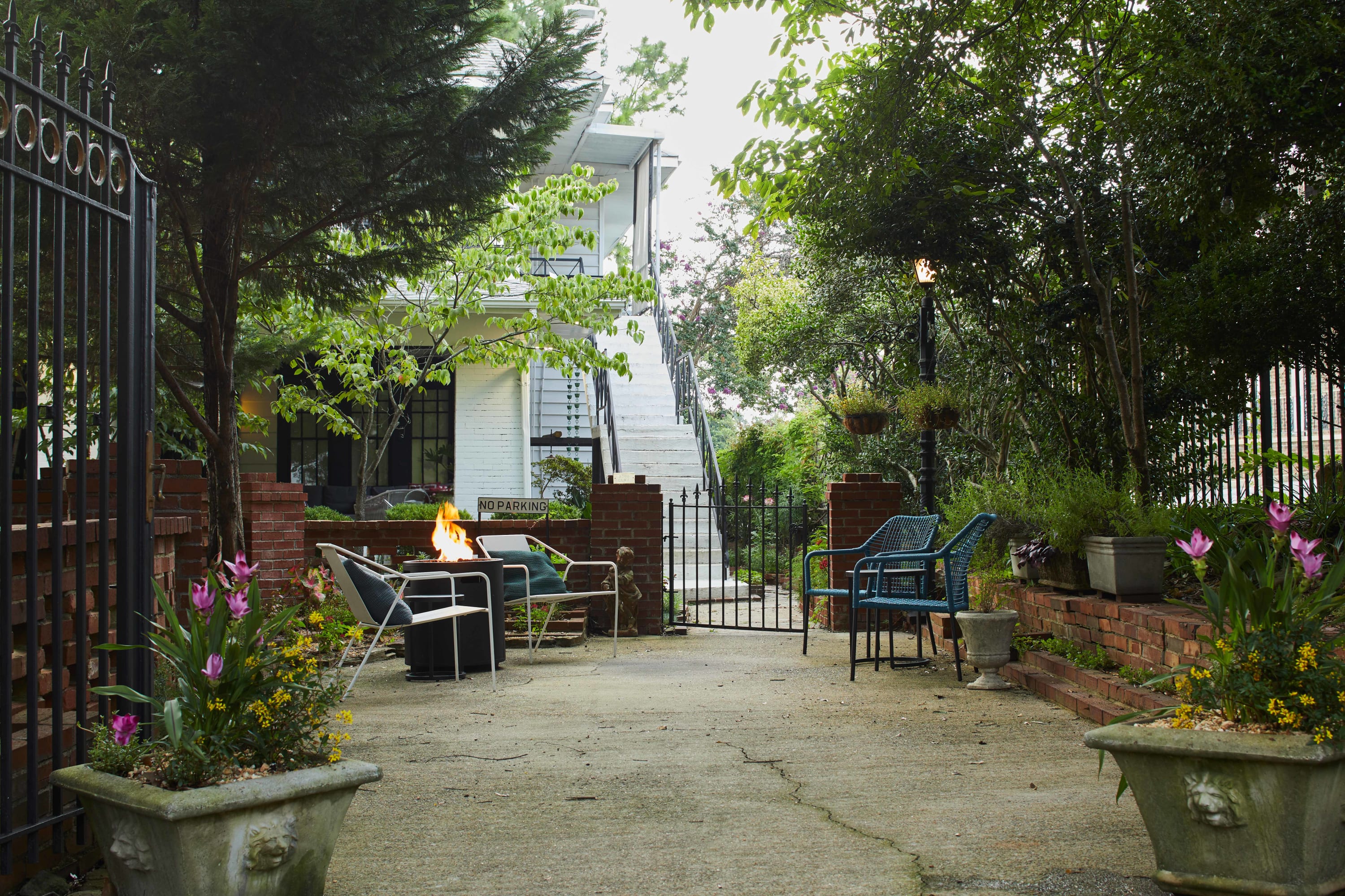 Apt1@EdenBrae - Serene, Walkable, Modern Retreat, Named Best in Bham - Picture 20