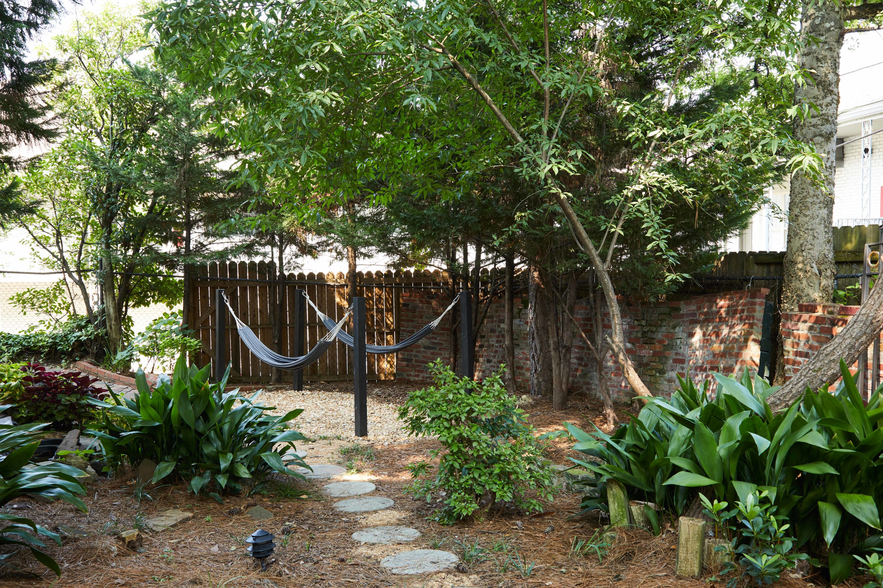 Apt1@EdenBrae - Serene, Walkable, Modern Retreat, Named Best in Bham - Picture 36