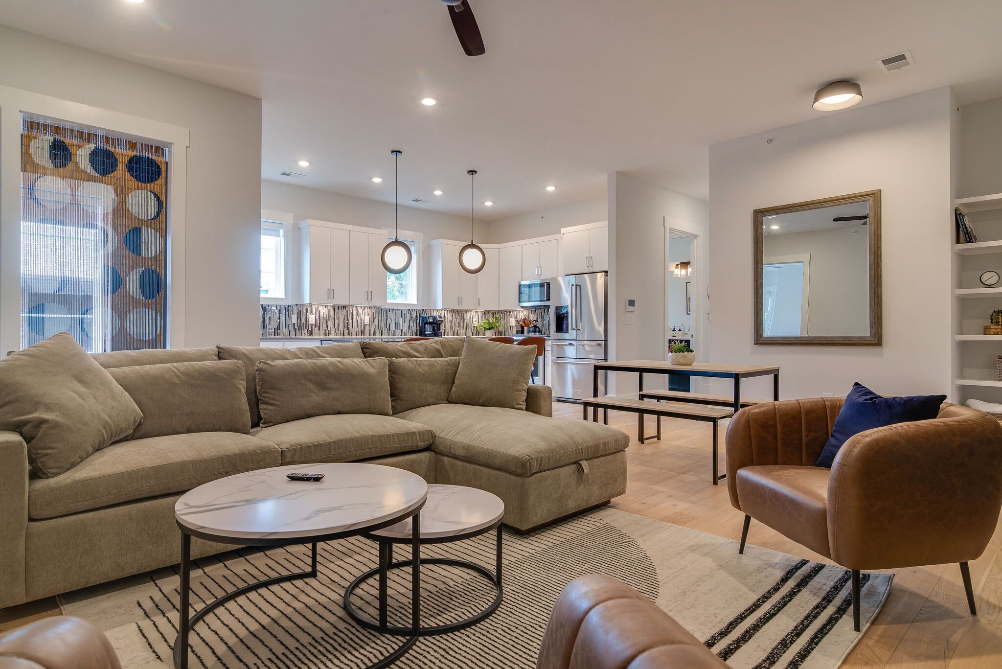 West End Retreat With Elevator, 3 King Beds, Patio, Spacious Long Term Listing, Sleeping Space for Guests, Perfect for Vanderbilt Students, Walk to Campus, 24 Hr Hospitality — Nashville, TN — vacation rental