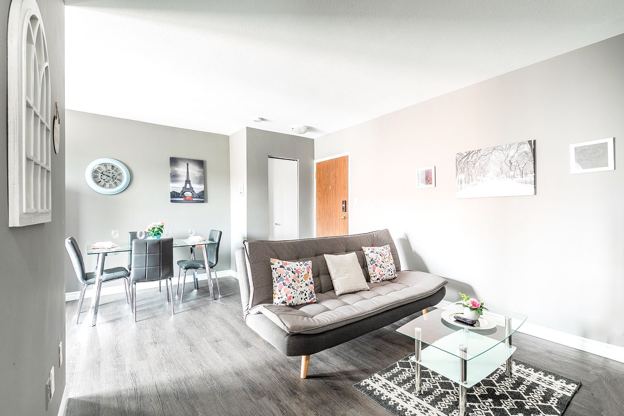 Modern 2BR King Bed Apartment PRIME Location