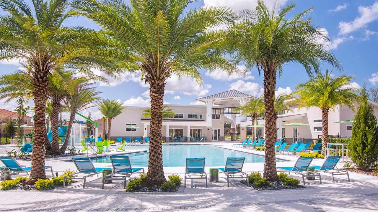 Guests get access to the Veranda Palms Resort amenities