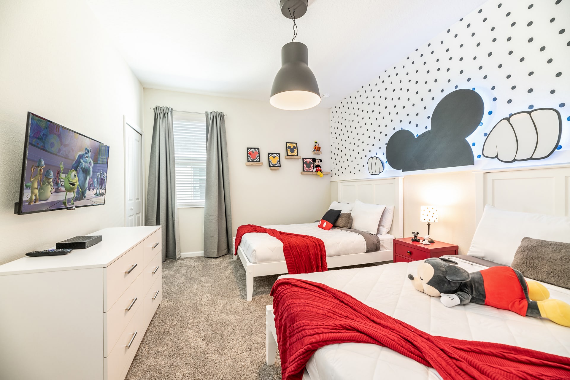 Luxury condo in resort style near Disney area