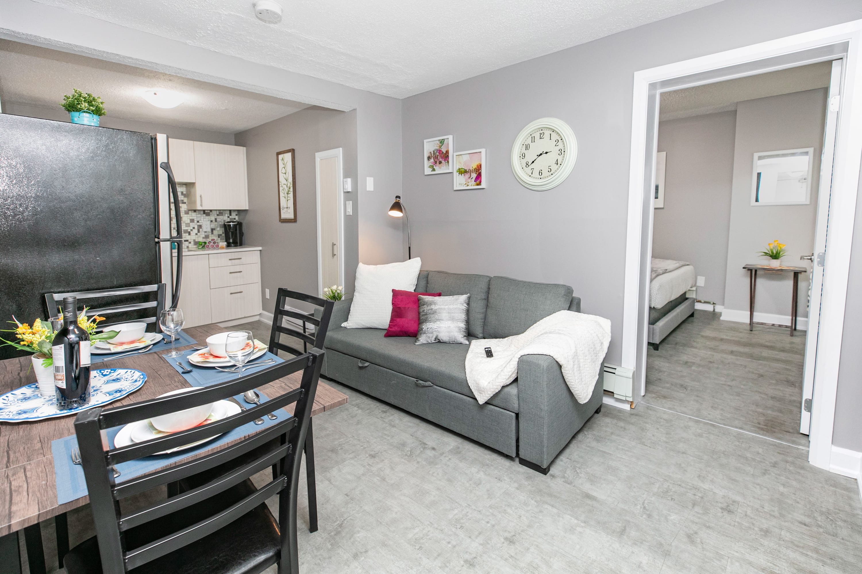 Modern 1BR Apt with Netflix near Downtown Ottawa | Photo 6