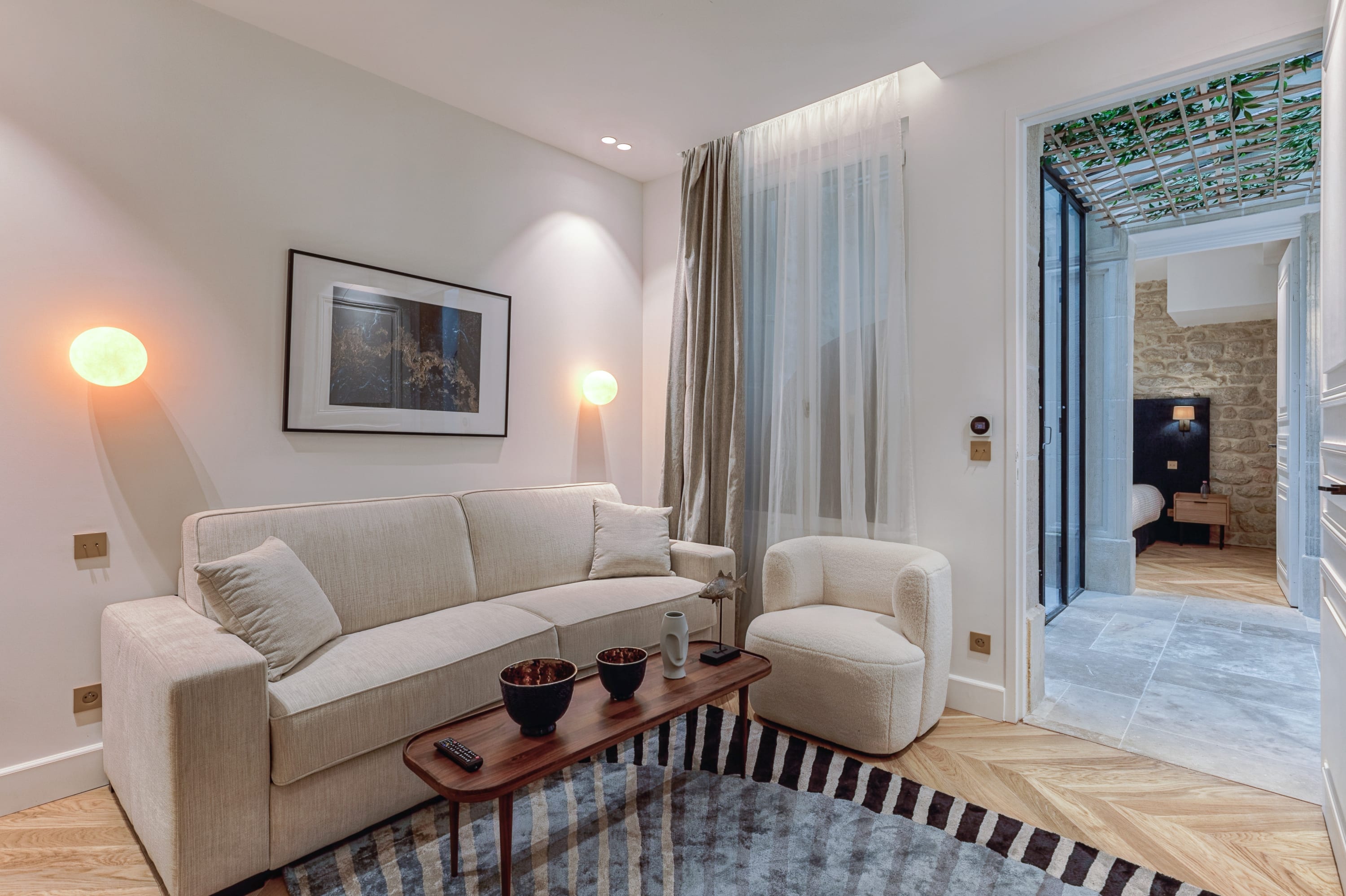 St Georges - Incredible One Bedroom with a patio — Paris, Île-de-France — vacation rental