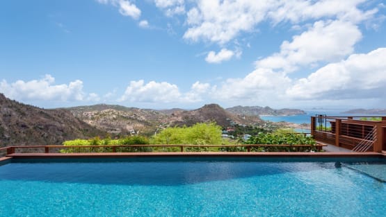 Spacious Contemporary Villa With Amazing Ocean Views 2