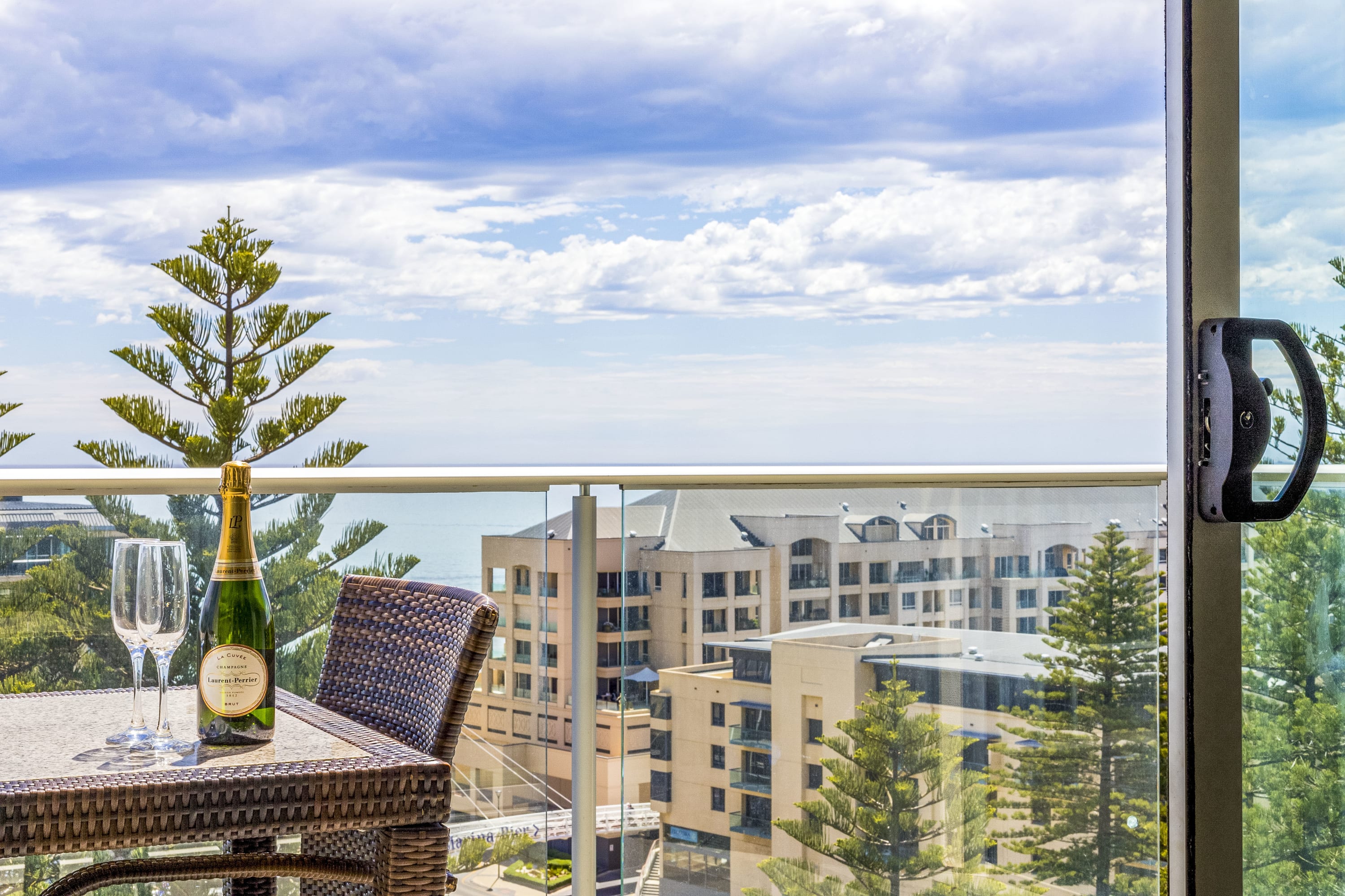 Coast on Colley, Oceanview 1BR Glenelg — Glenelg, South Australia — vacation rental
