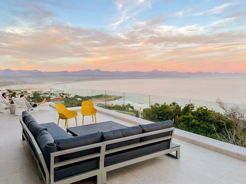 Dizzy Hill Villa | 270° Sea Views. Pool & Patio — Plettenberg Bay, Western Cape — vacation rental