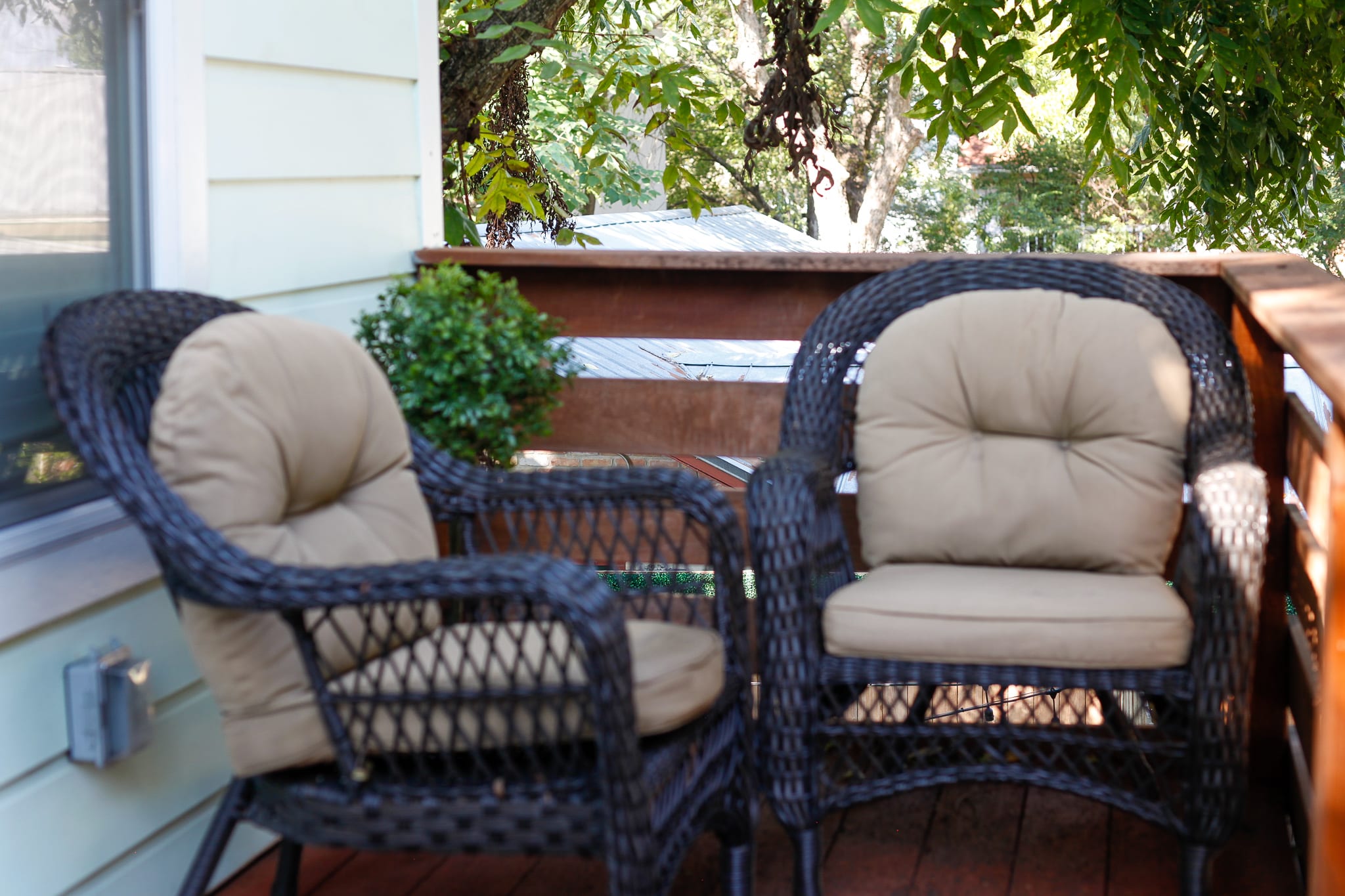 Bright, Retro Charm | South Congress Studio