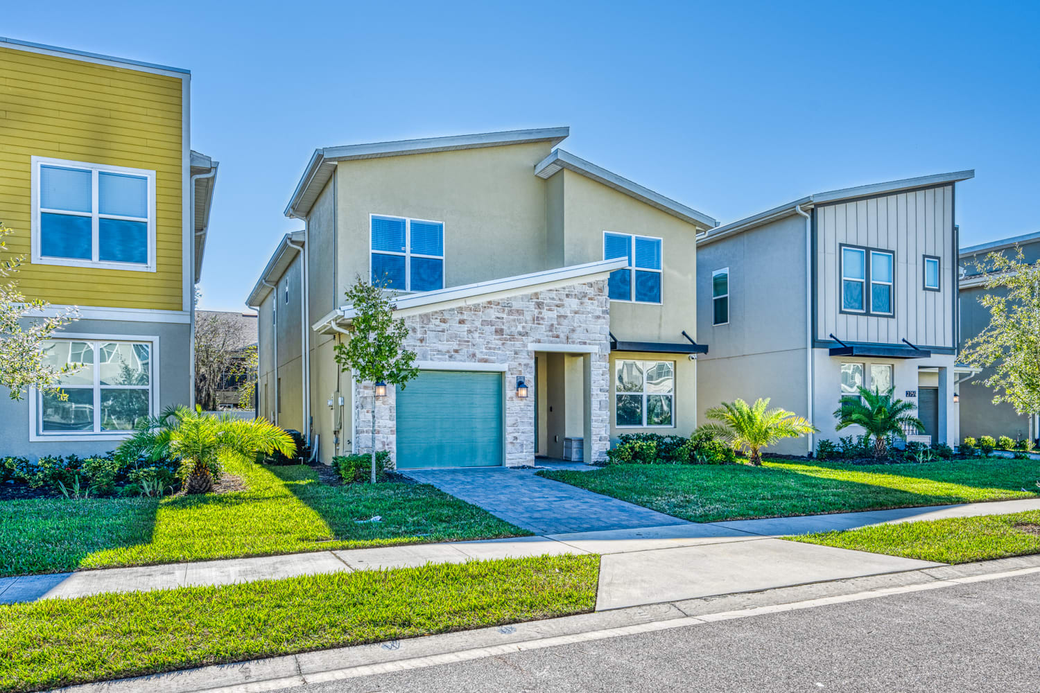 Luxury 5 bedroom House near Disney and Attractions | Photo 2
