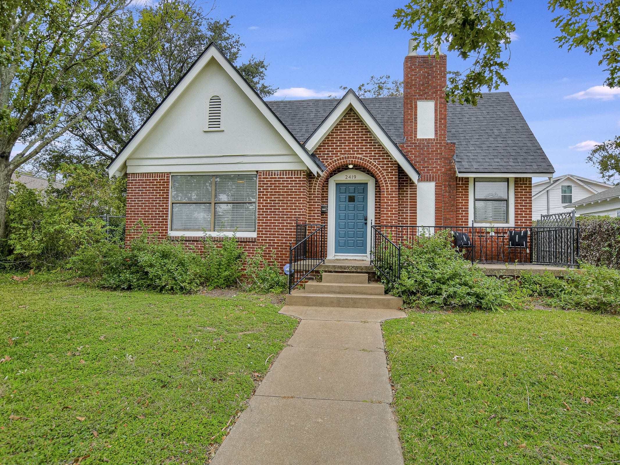 Cozy Tudor Bungalow in Waco — Waco, TX — vacation rental