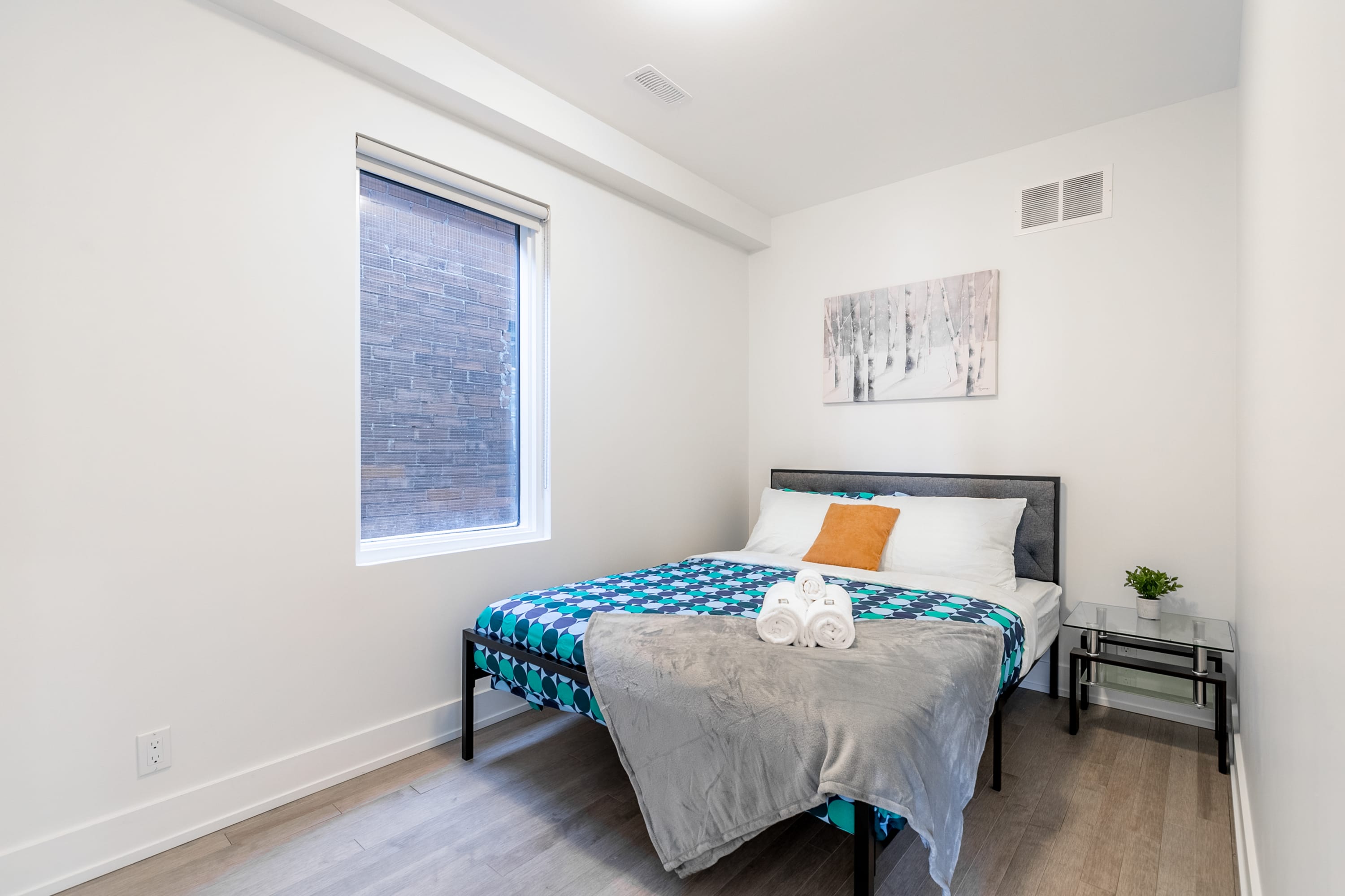 Luxury 3BR Apartment with Private Balcony | Photo 14