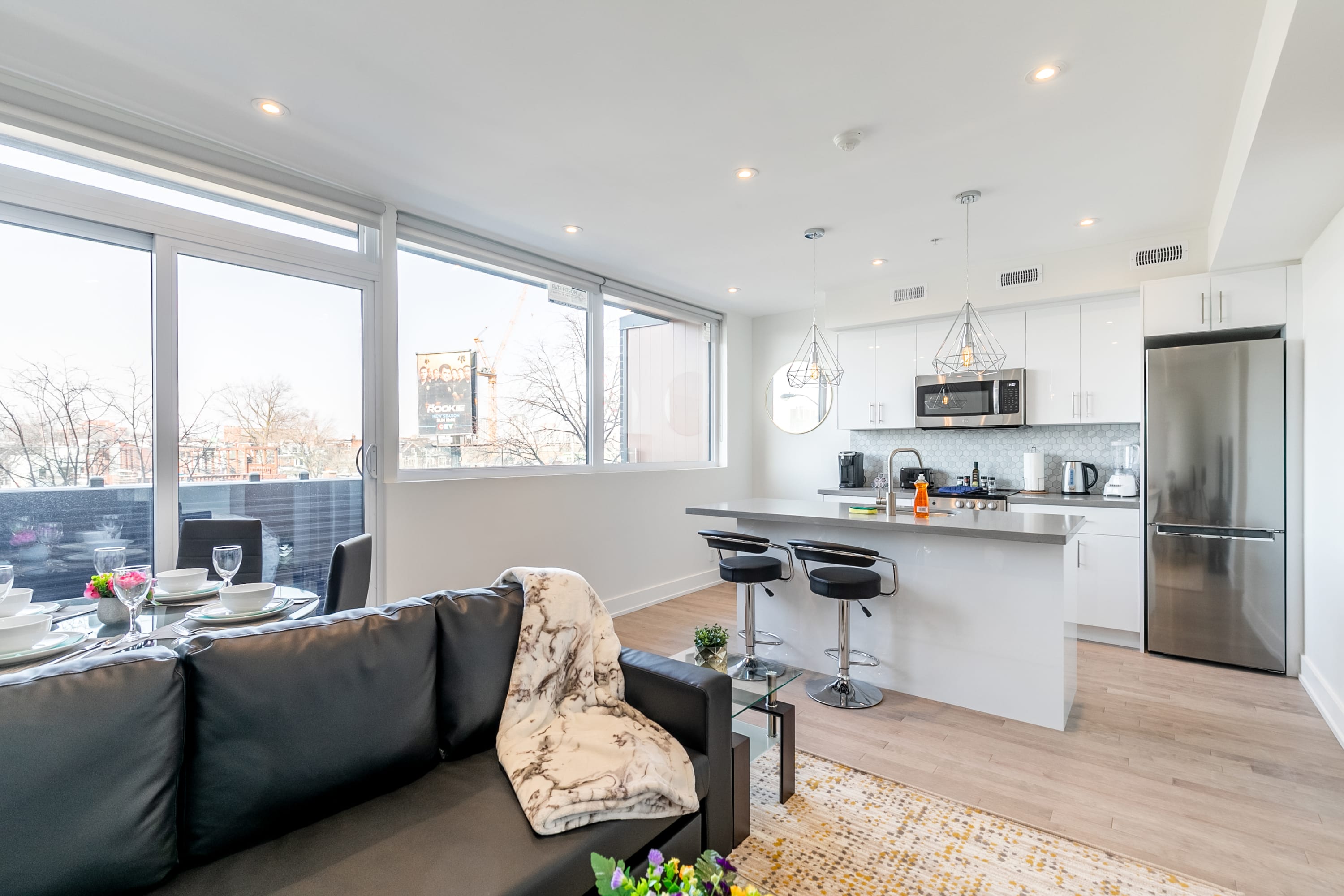 Luxury 3BR Apartment with Private Balcony | Photo 8