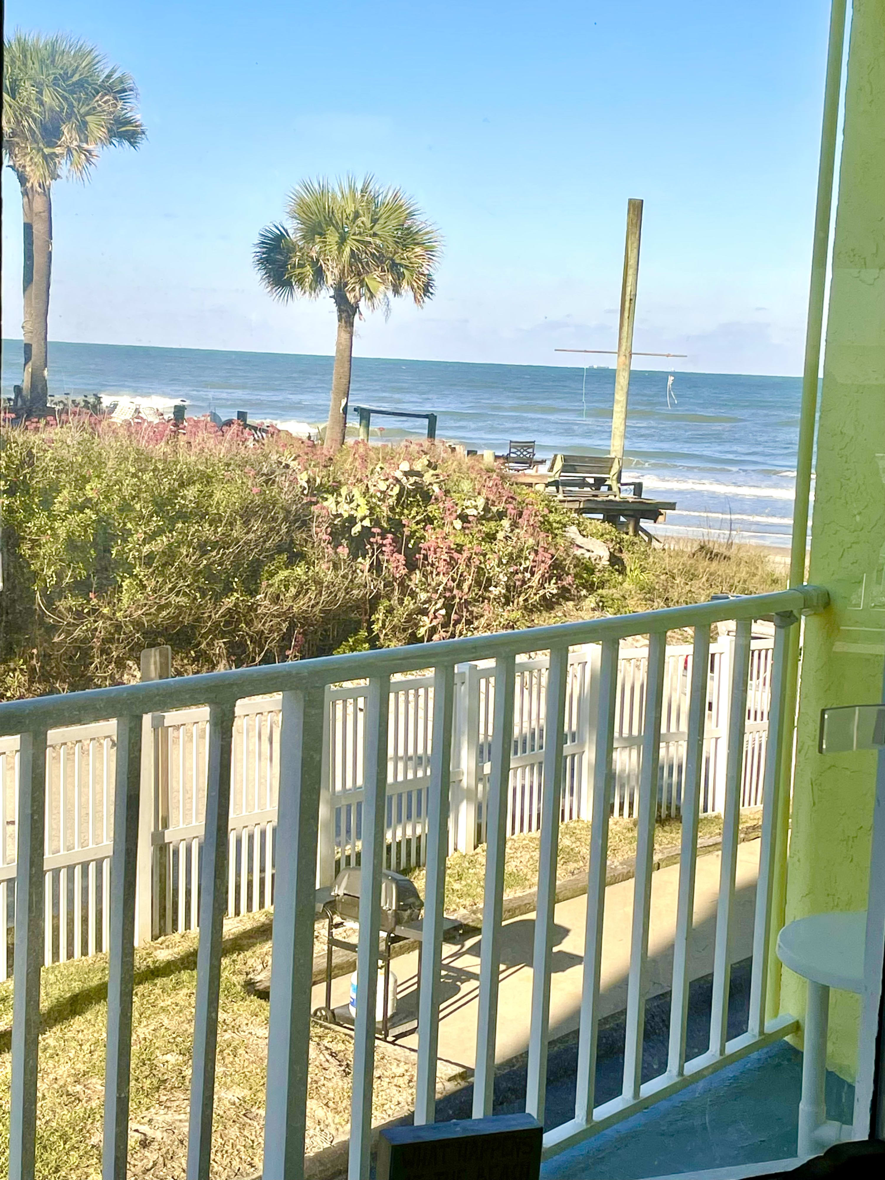 Sandy Shores - Ocean view At Symphony Beach Club!