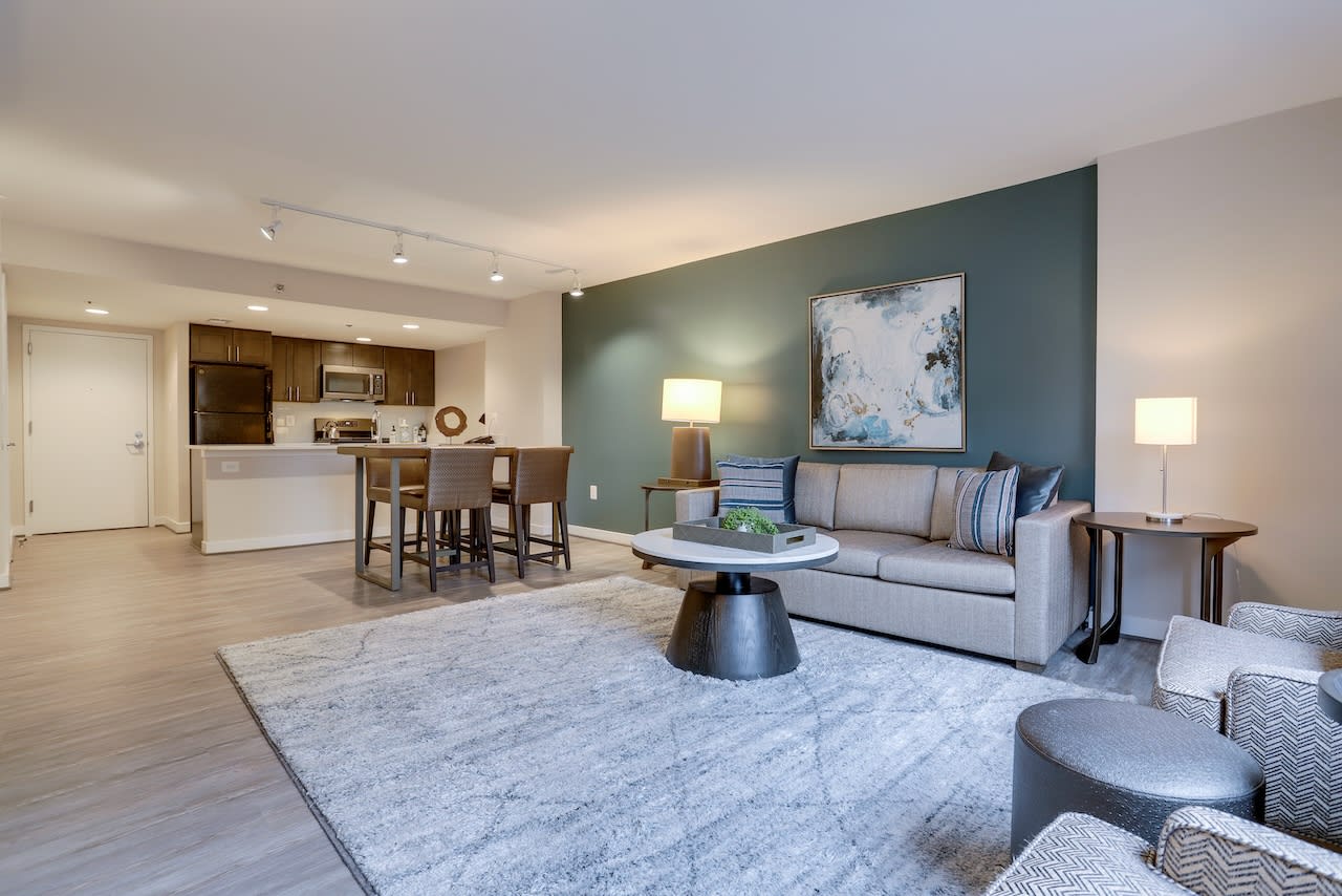 Sojourn | Courtland Towers w/ racquetball courts — Arlington, VA — vacation rental