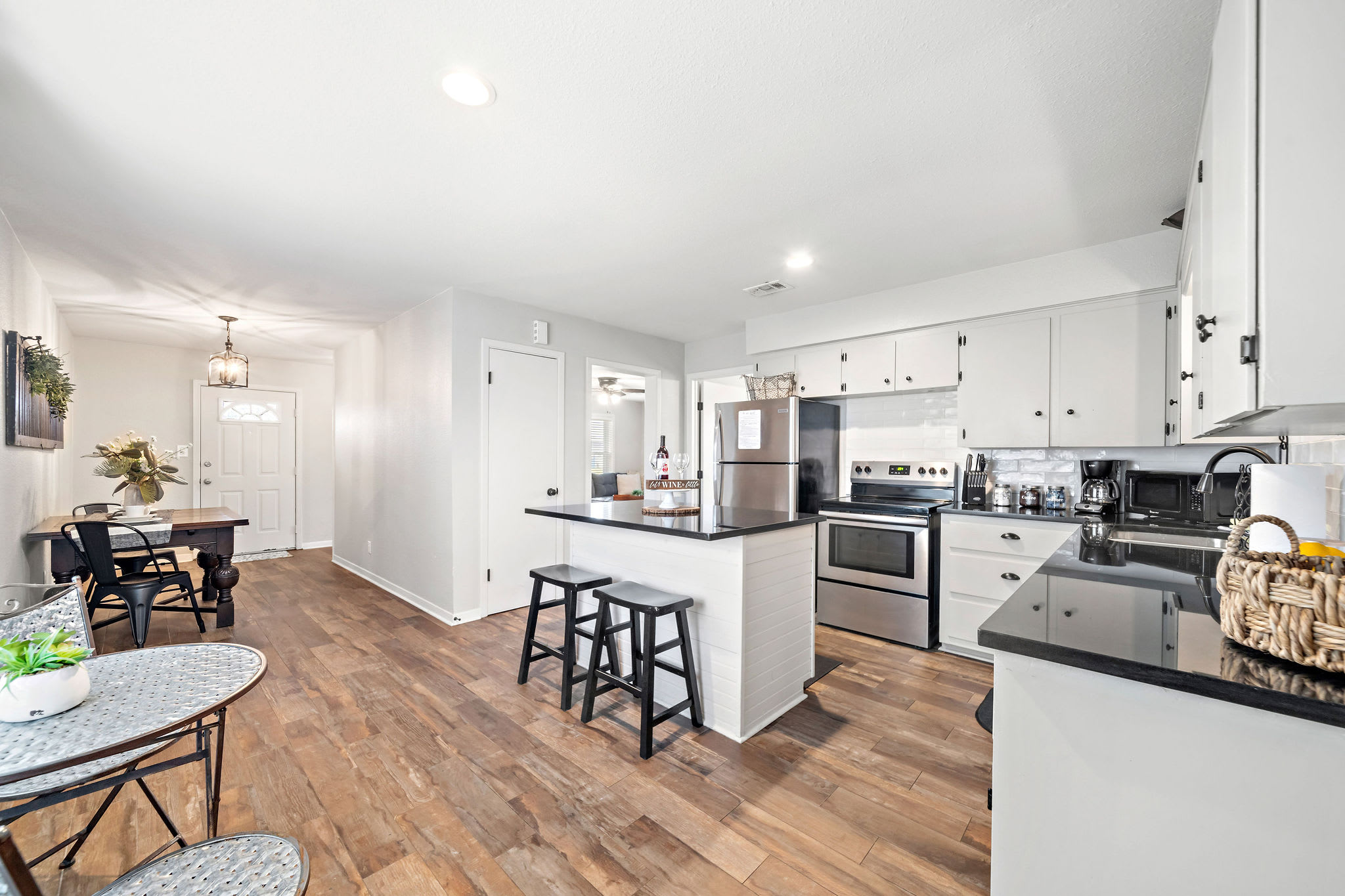 Classic Beach Retreat: Sylvan Beach|Coastal Views - Foto 11