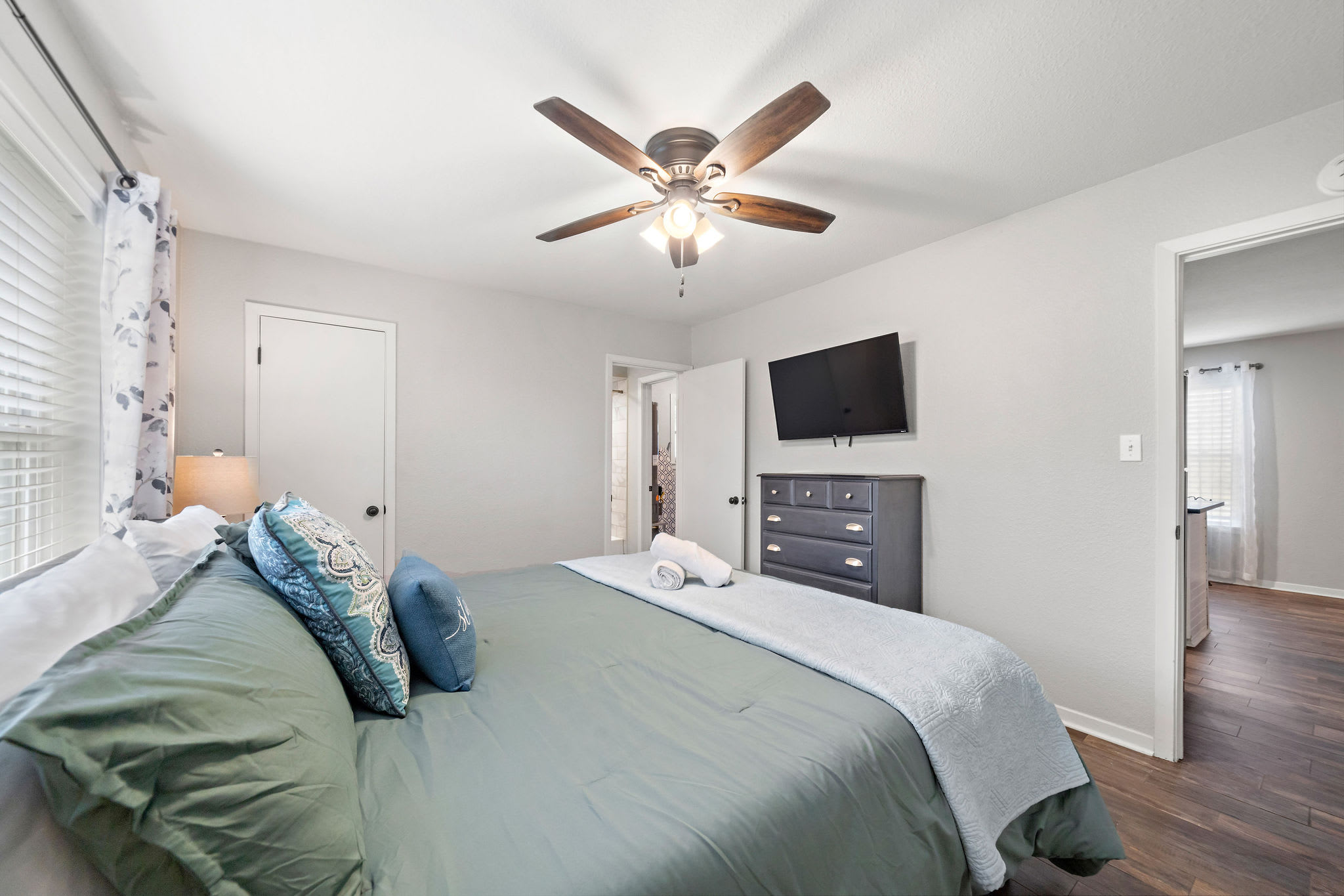 Classic Beach Retreat: Sylvan Beach|Coastal Views - Foto 15
