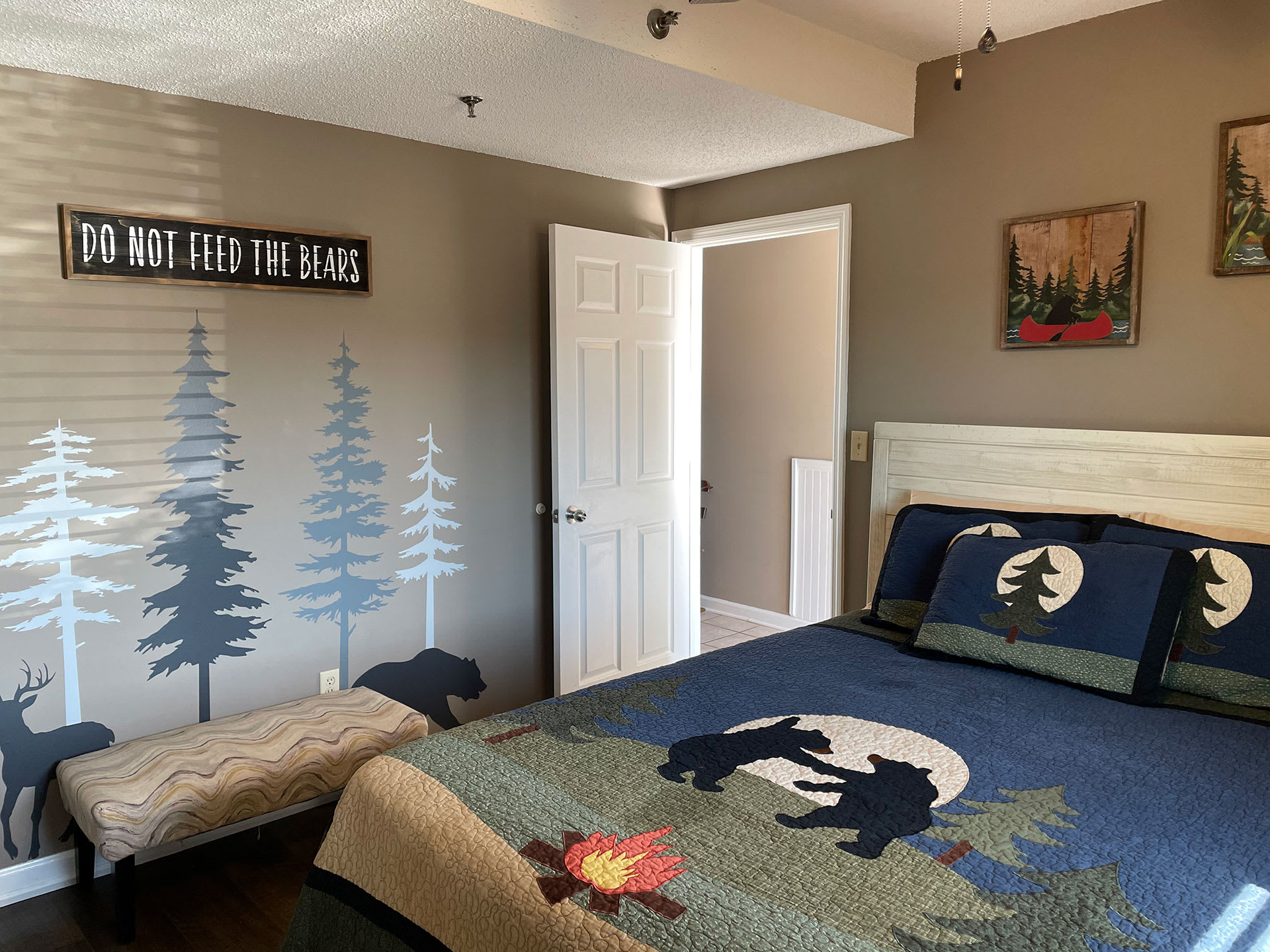 Easy Access Off The Parkway, Close to Everything! — Pigeon Forge, TN — vacation rental