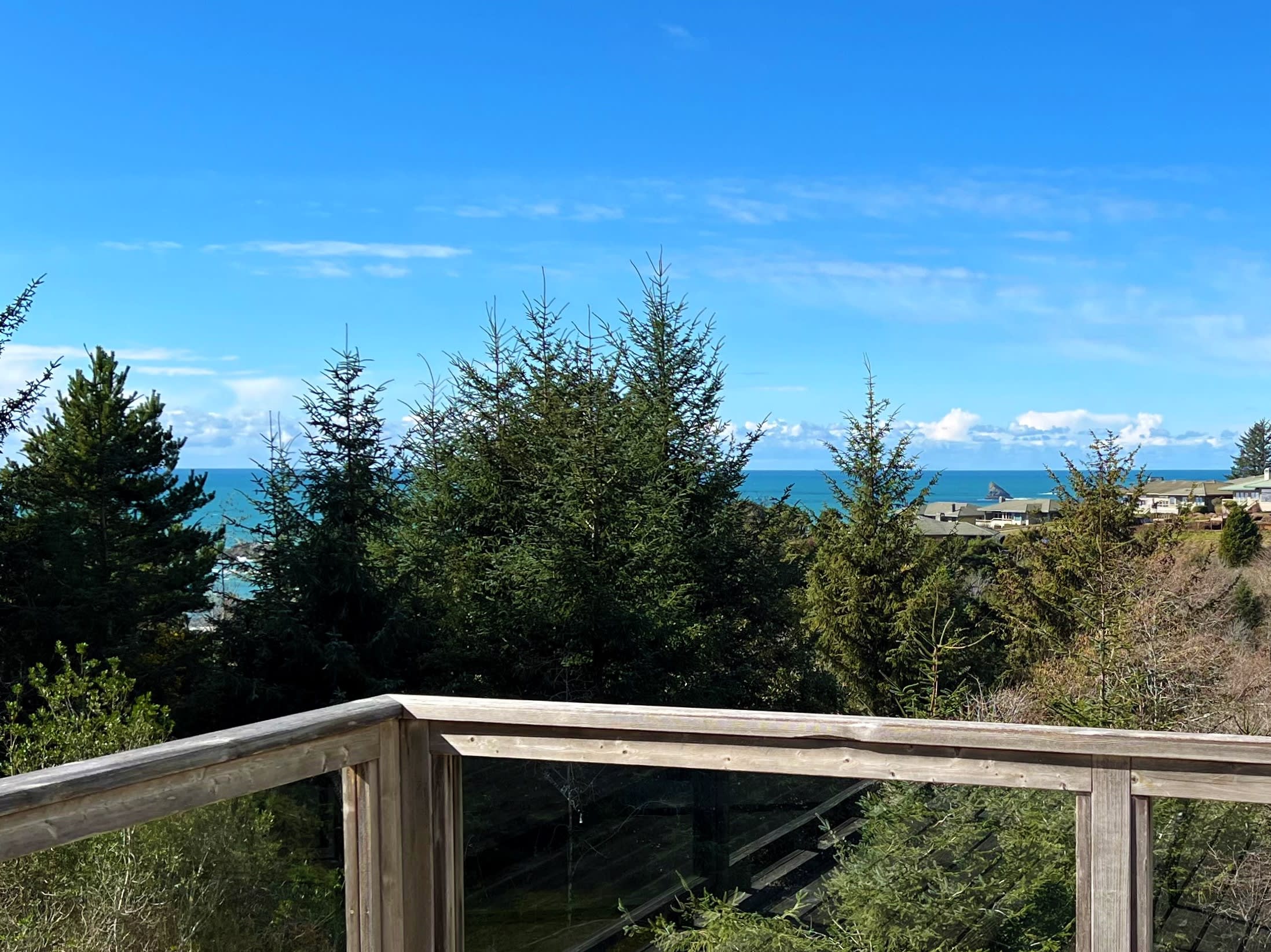 Betty's Beach House Bungalow — Brookings, OR — vacation rental