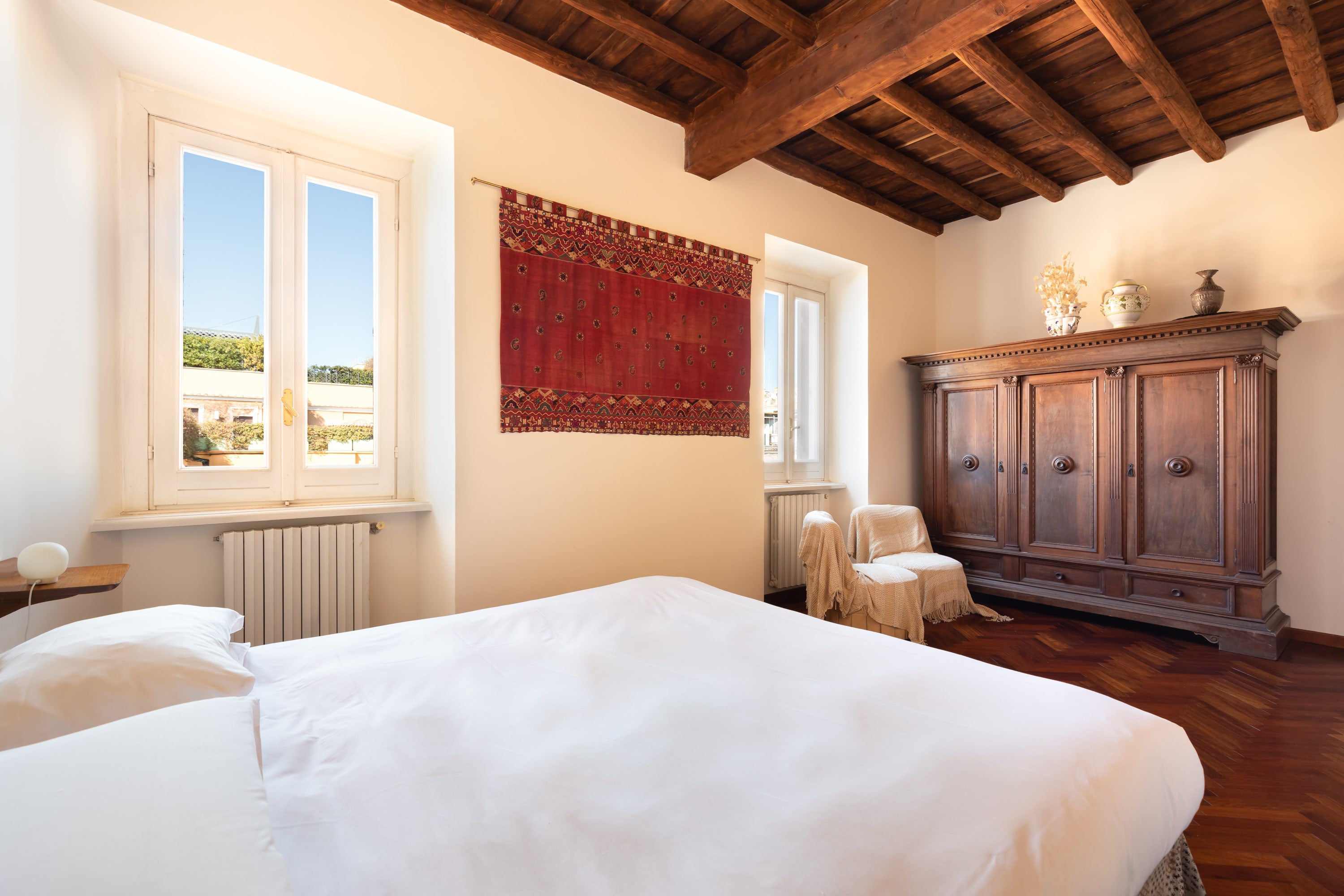 Trevi Comfortable Terrace Apartment by Romeloft — Rome — vacation rental