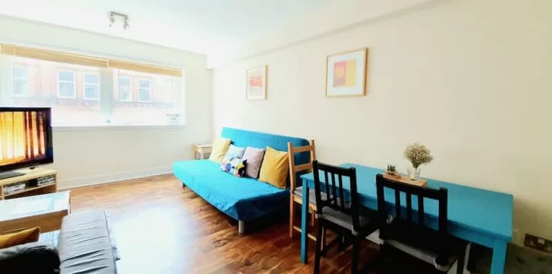 2 Bedroom Apt in the Heart of the City Centre, perfect Location