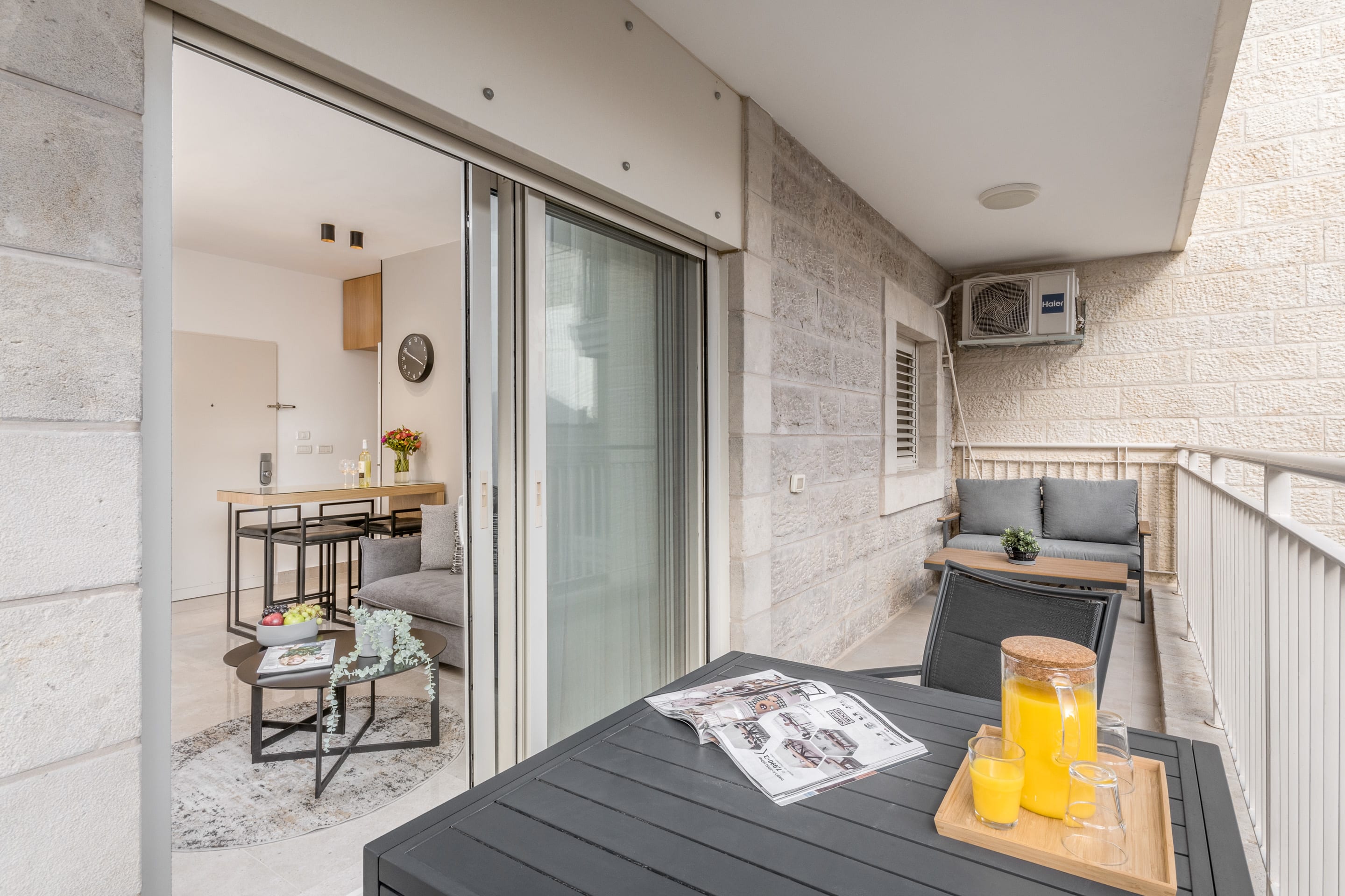 Sea U Jerusalem Mahne Yehuda - Charming One bedroom with balcony - Foto 8