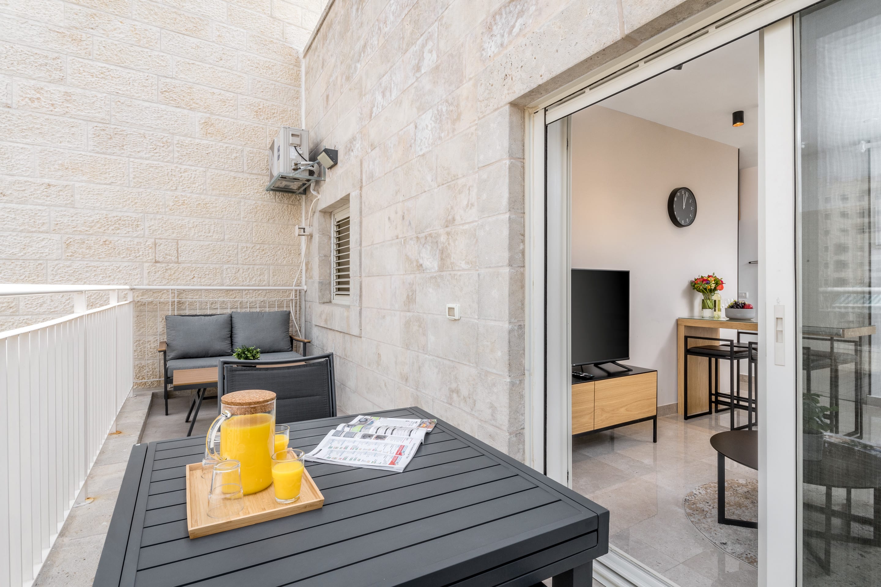 Sea U Jerusalem Mahne Yehuda - Cosy 1bdr with a big balcony - Foto 6