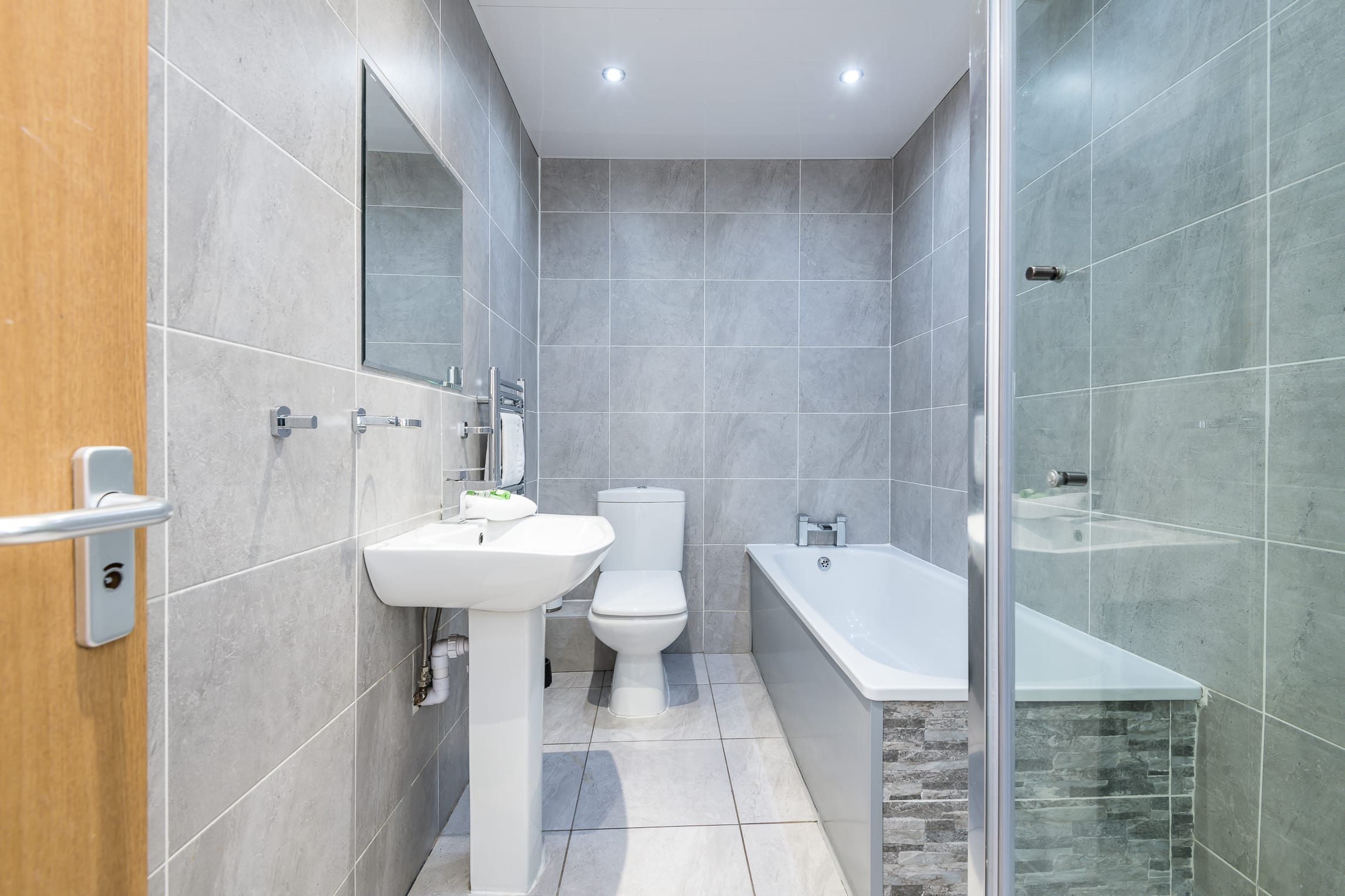 Host Apartments | The Georgian Quarters at Canning St III
