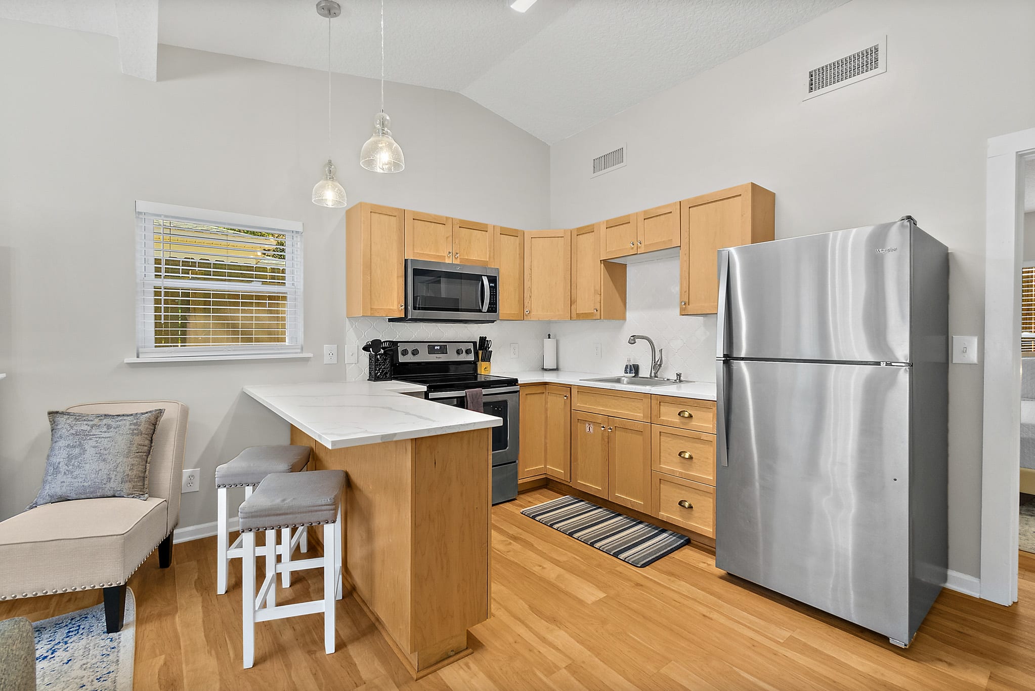 Cozy Uptown Guest House — photo 5