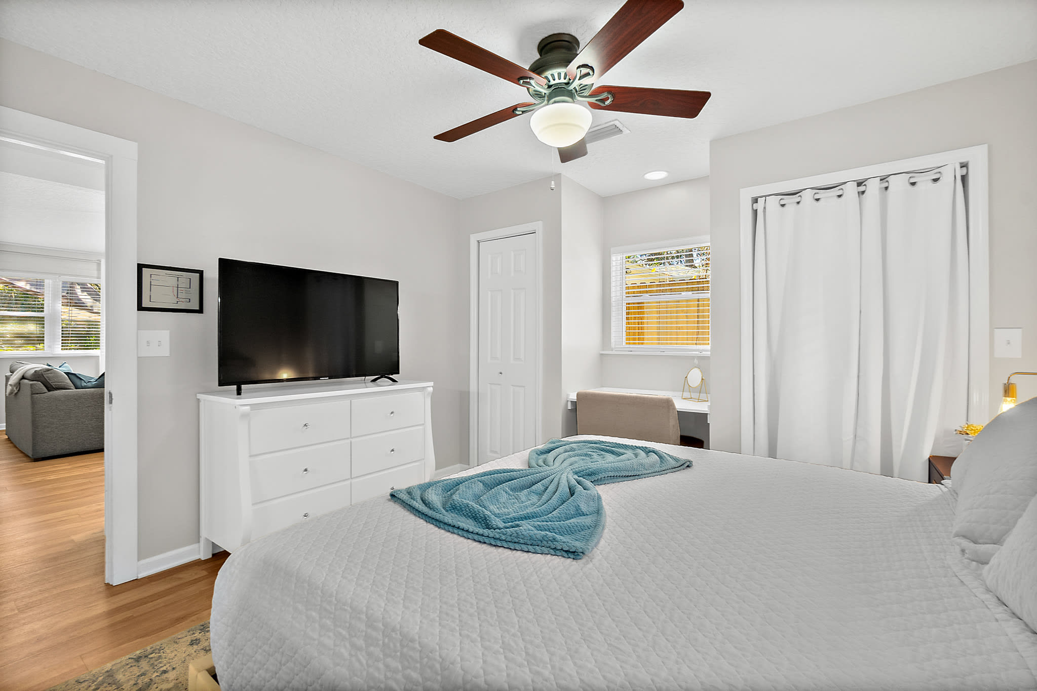 Cozy Uptown Guest House — photo 12