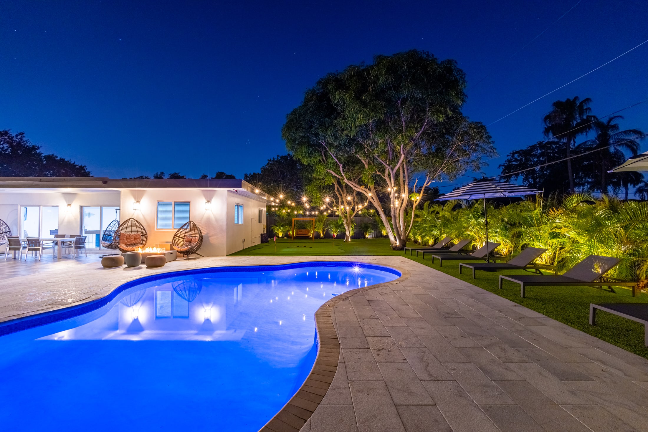 Luxury Villa-Bella-Giant Chest Board-BackYard Mini ⛳️ close to the Beach 🏖 - Photo 4