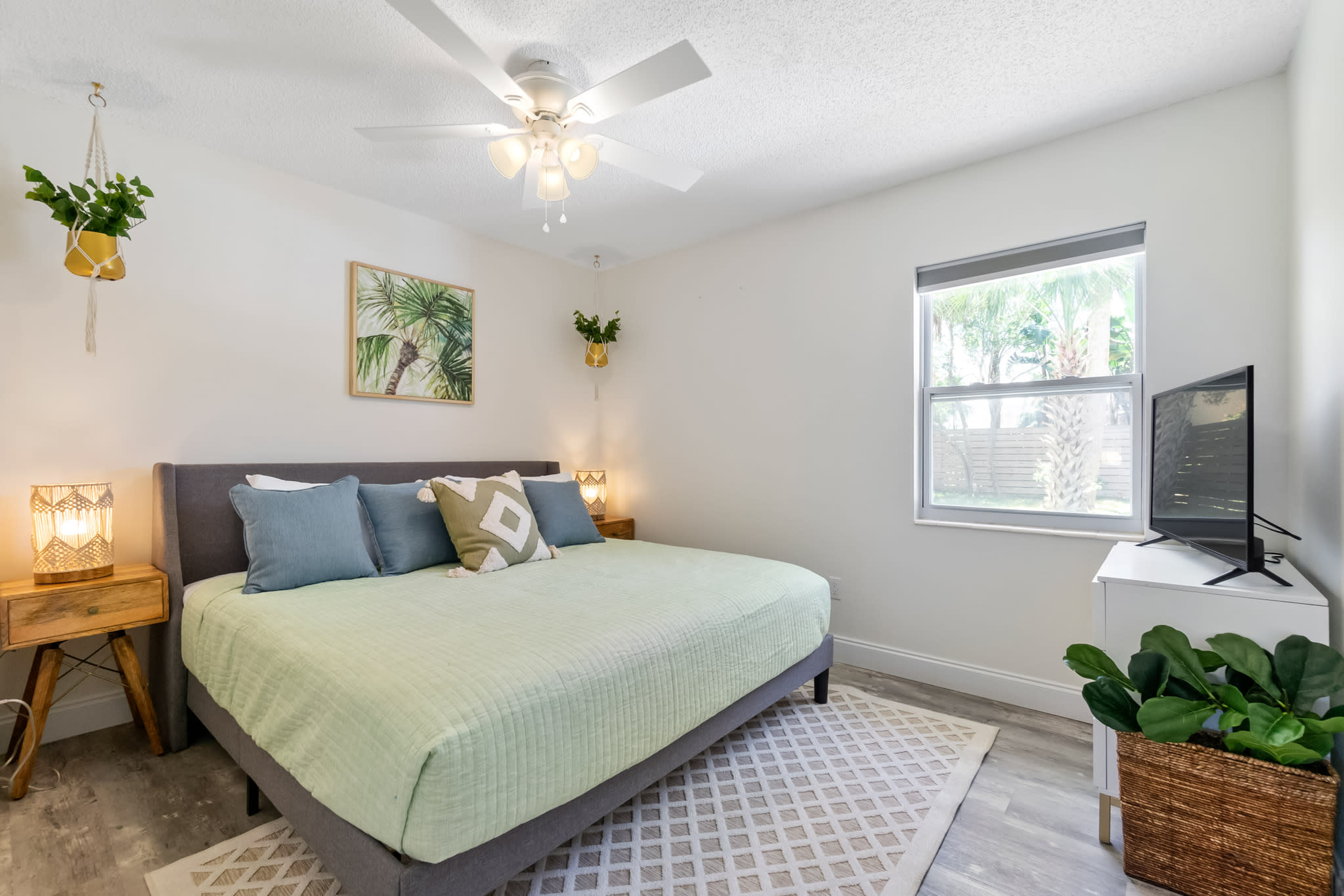 Paradise Palms - Tropic Suite - Heated Pool! — photo 16