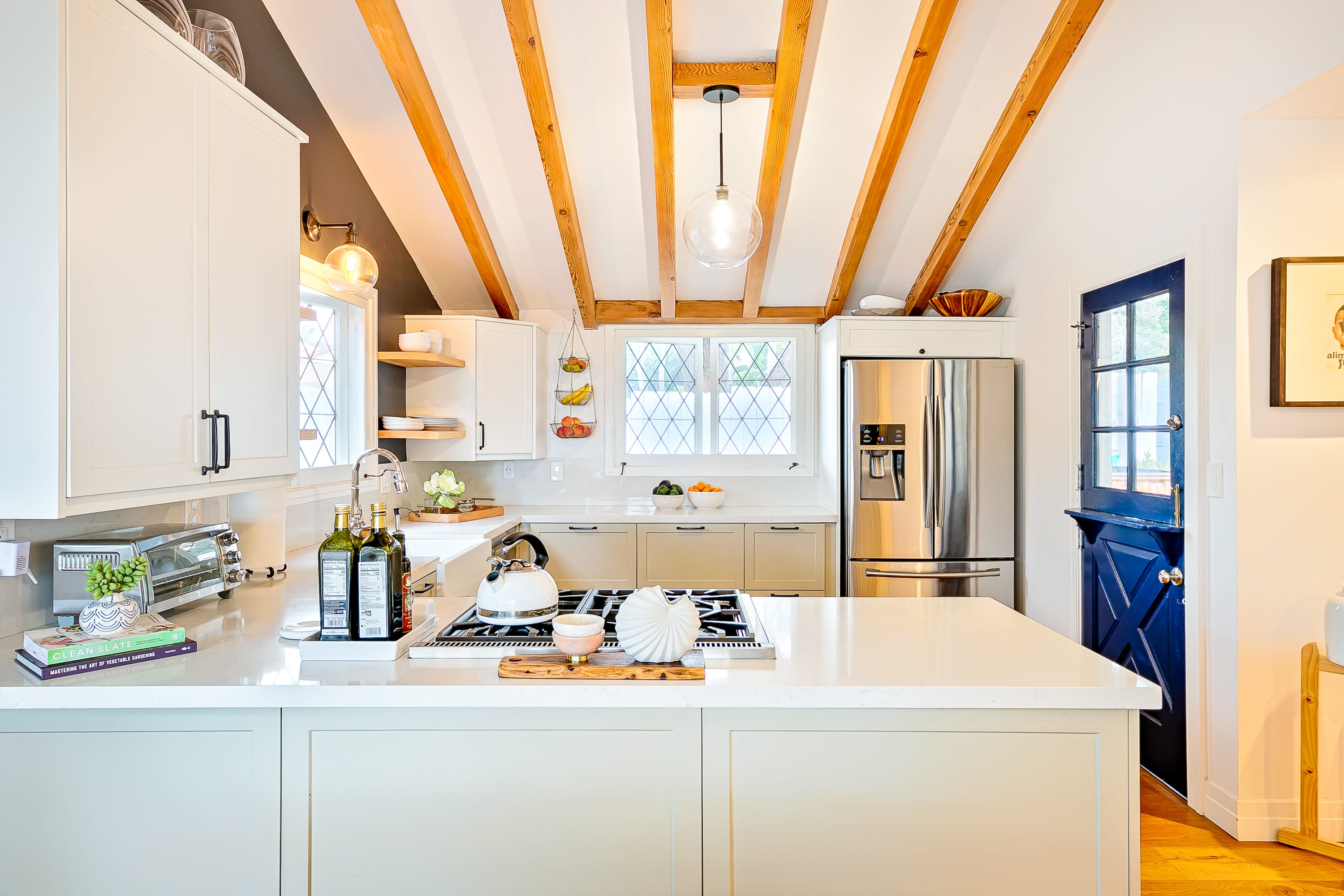 Gorgeous 4-bd Haven, steps from Windansea Beach - Foto 13