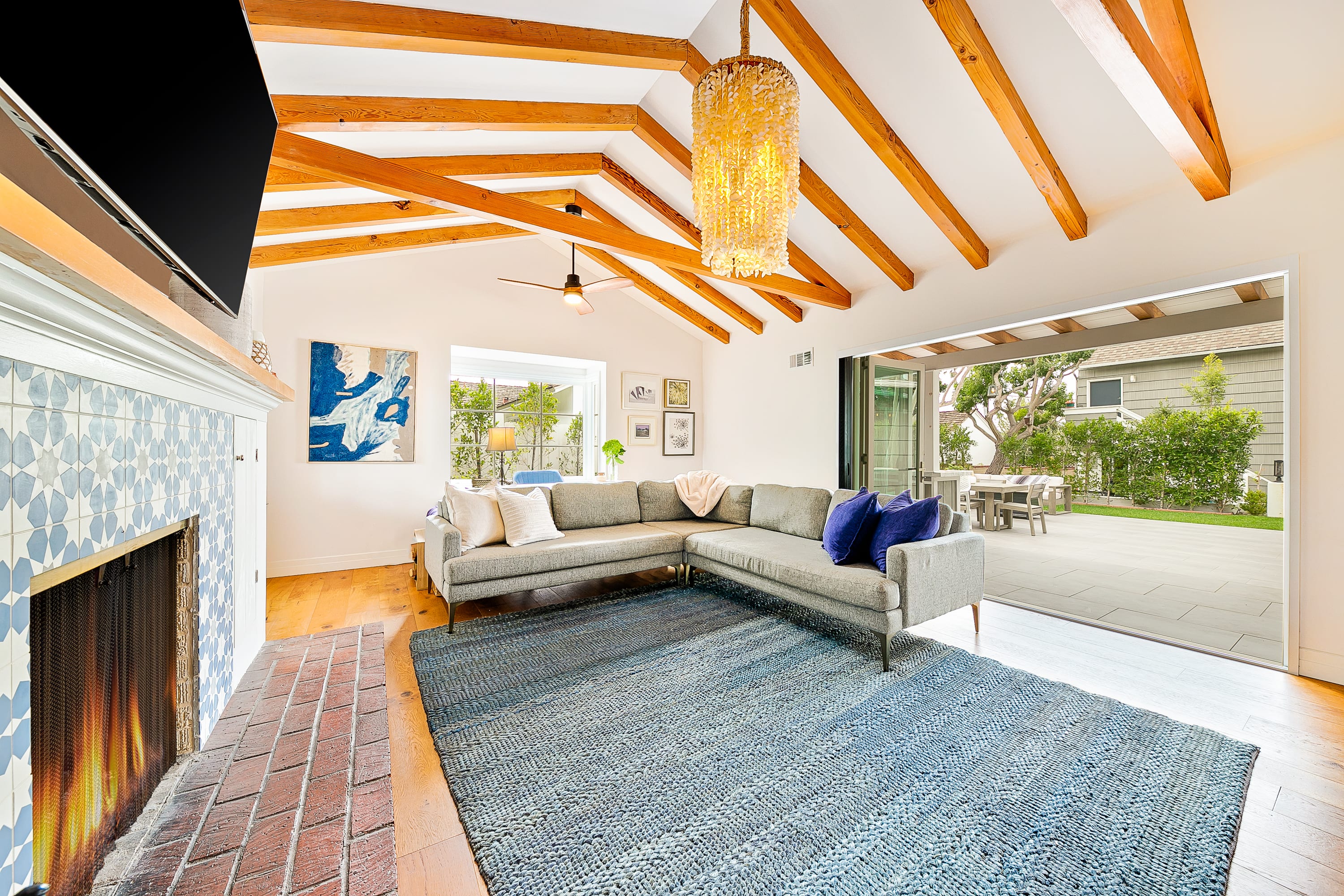 Gorgeous 4-bd Haven, steps from Windansea Beach - Foto 16