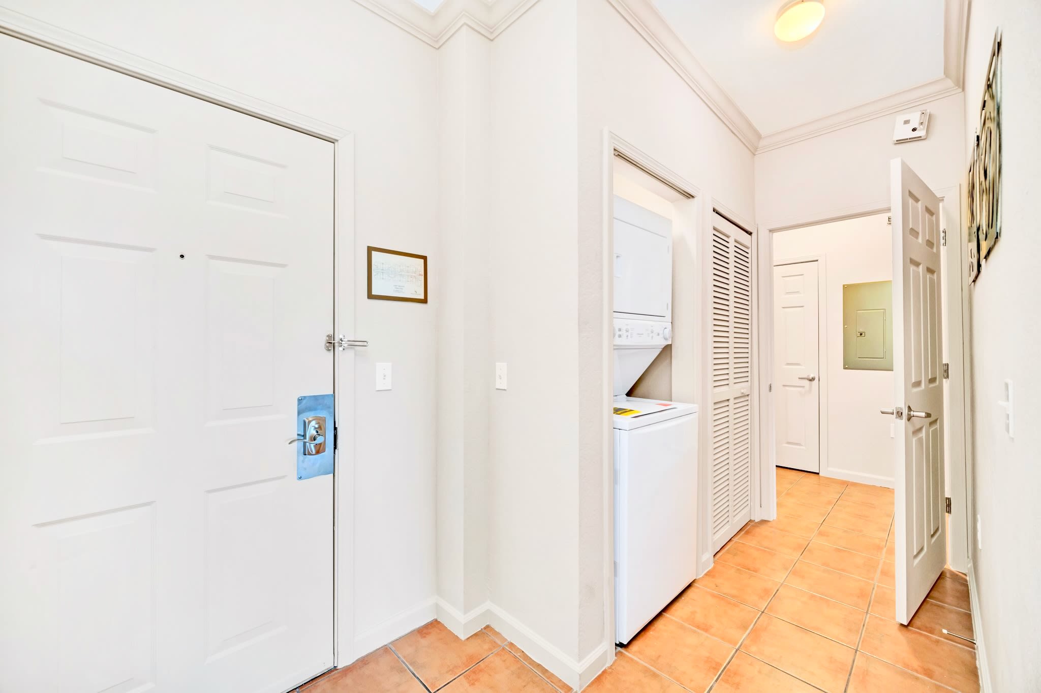 In suite laundry machnes