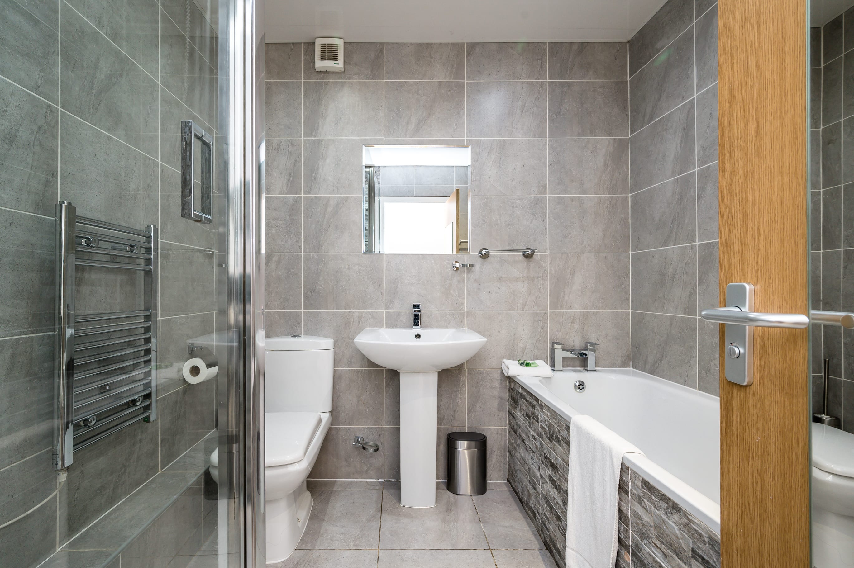 Host Apartments | The Georgian Quarters at Canning St I