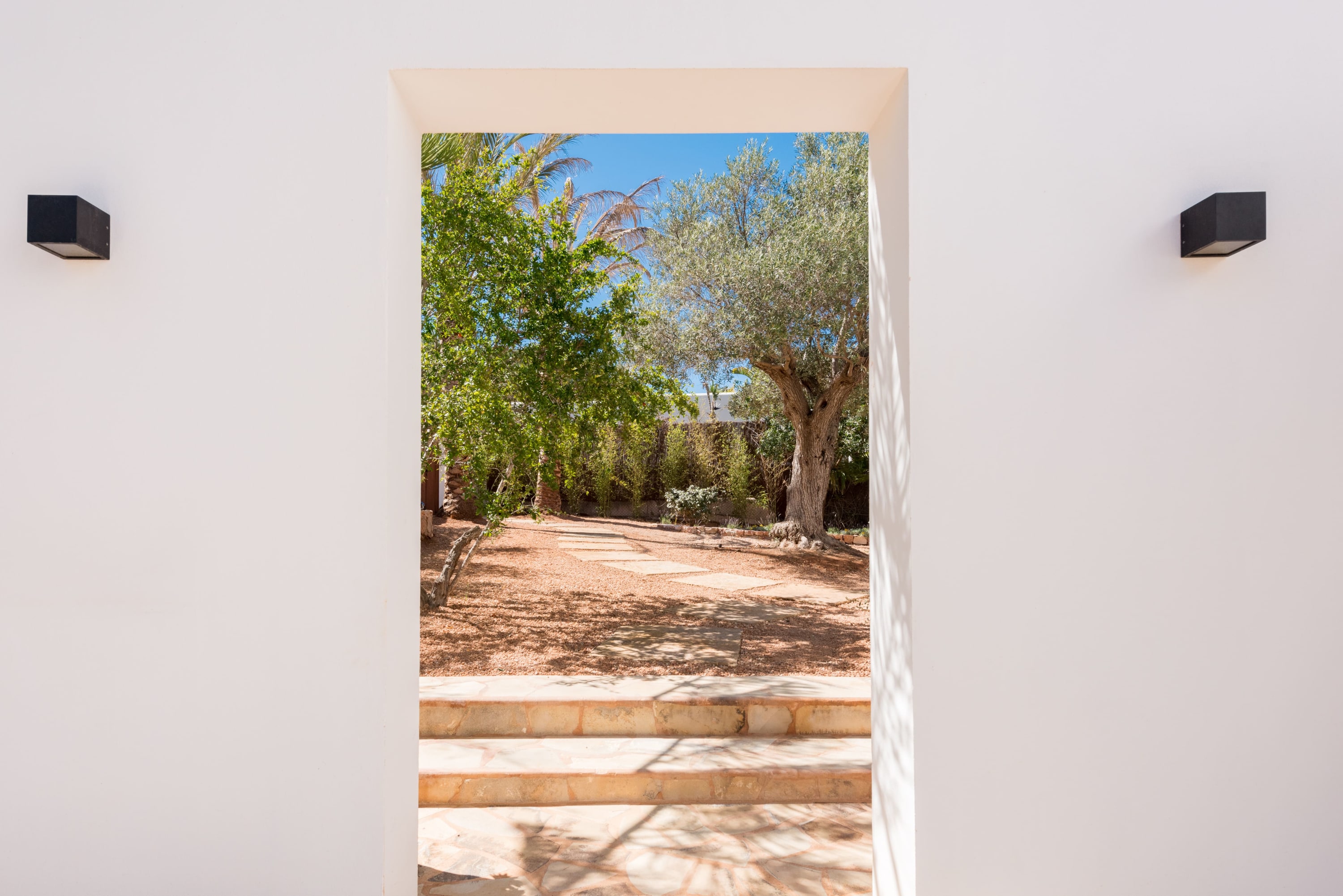 Location Villa Flor de Jara Ibiza photo - 18