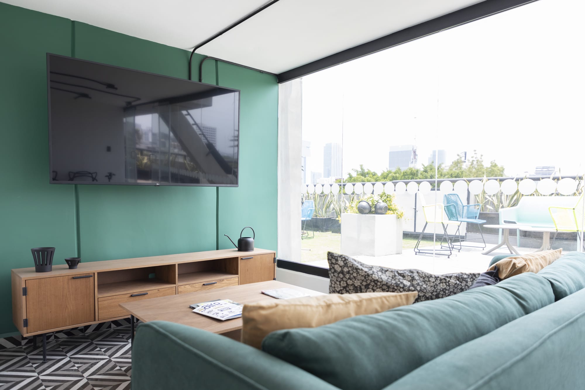 Modern 1BR Near Museums & Green Spaces