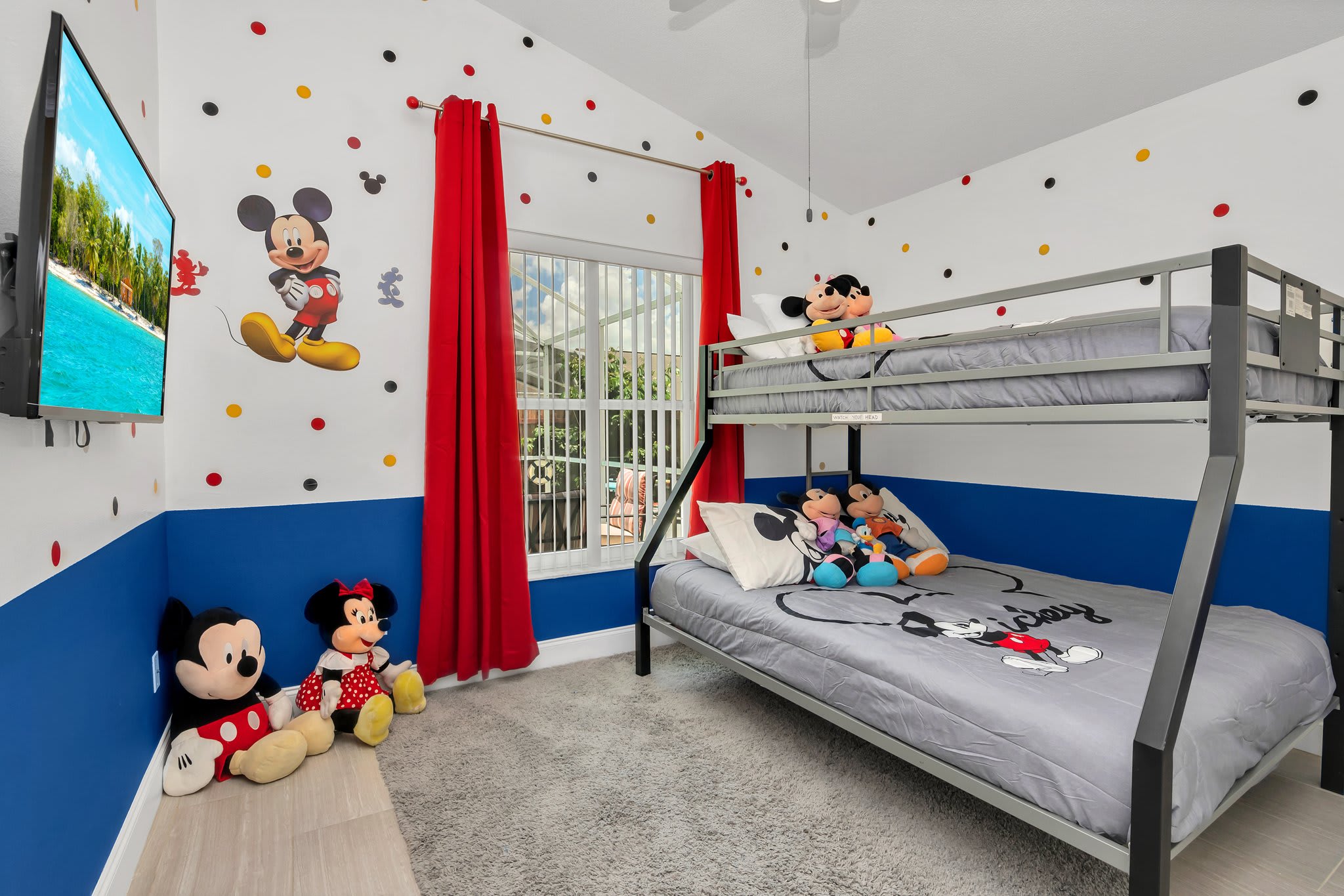 Test Upstay Big Home w Pool Games BBQ Near Disney | Photo 4