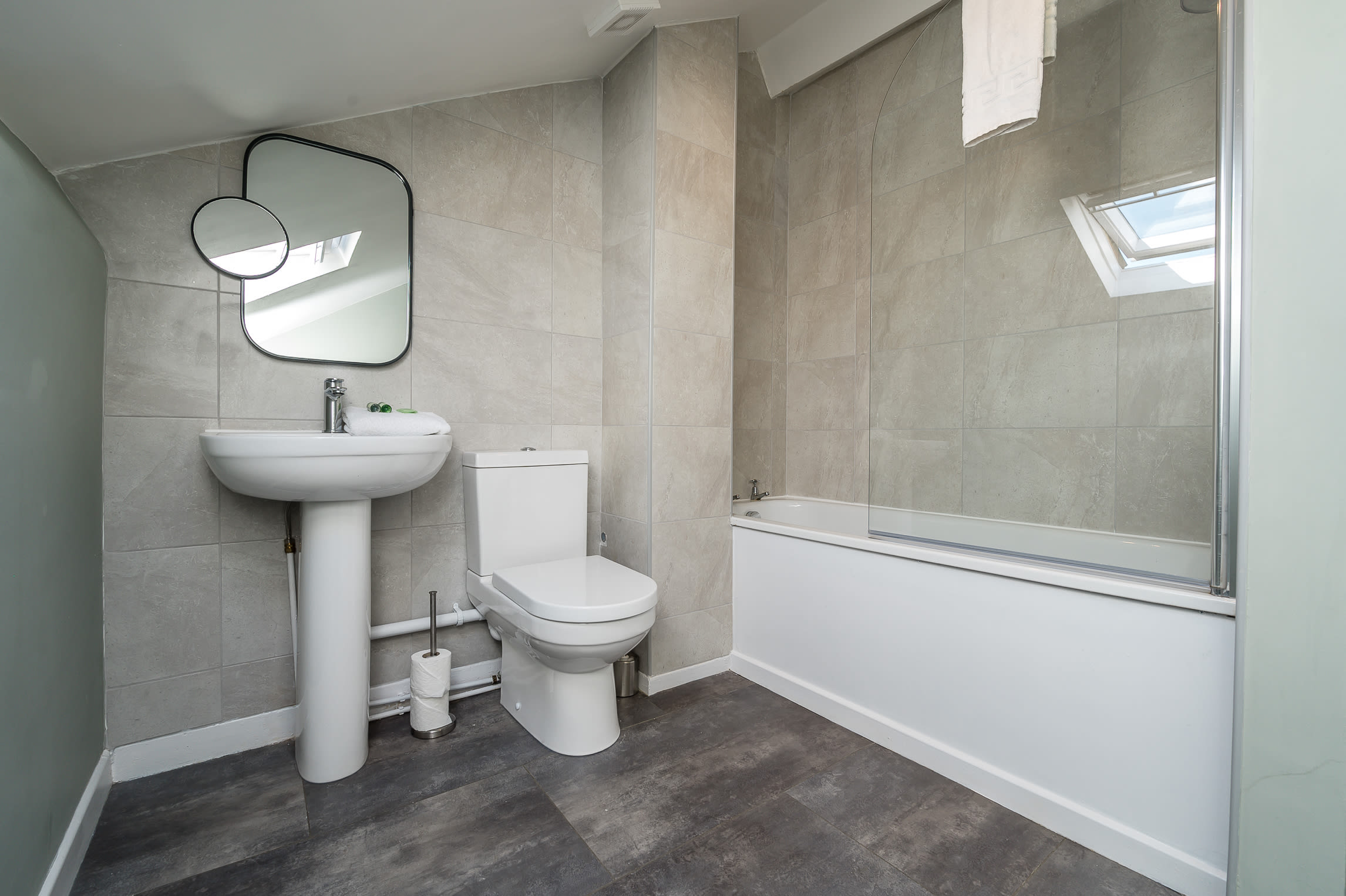Host Apartments | The Georgian Quarters at Bedford St VI